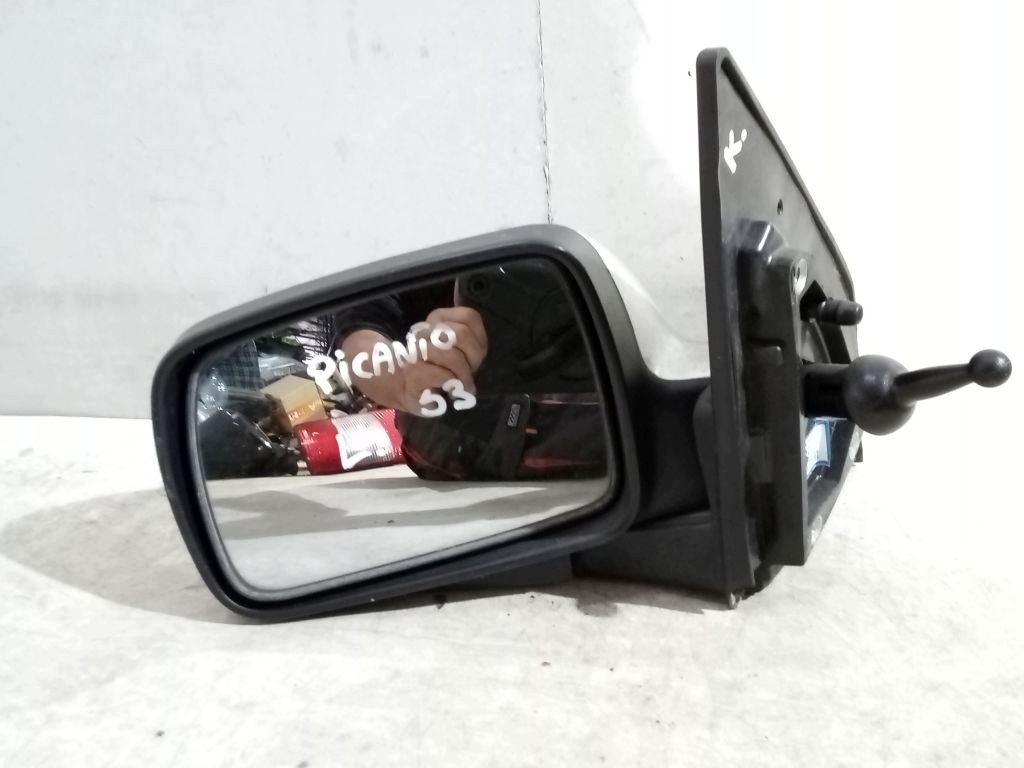 Kia Picanto et rétroviseur sinistre manuel S3
