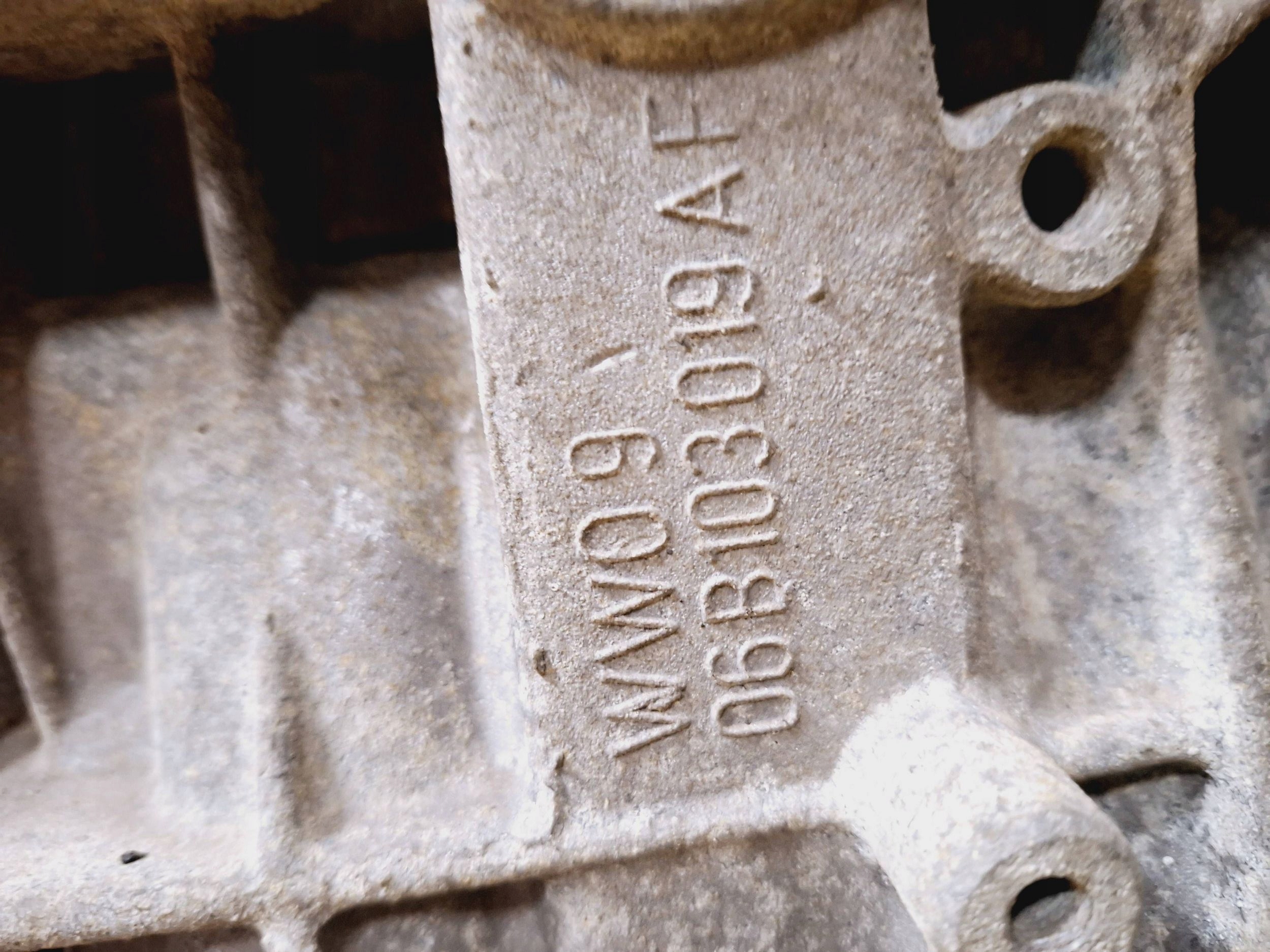 Двигатель vw Touran I 1.6 Бензин Буквы мотора: NR74