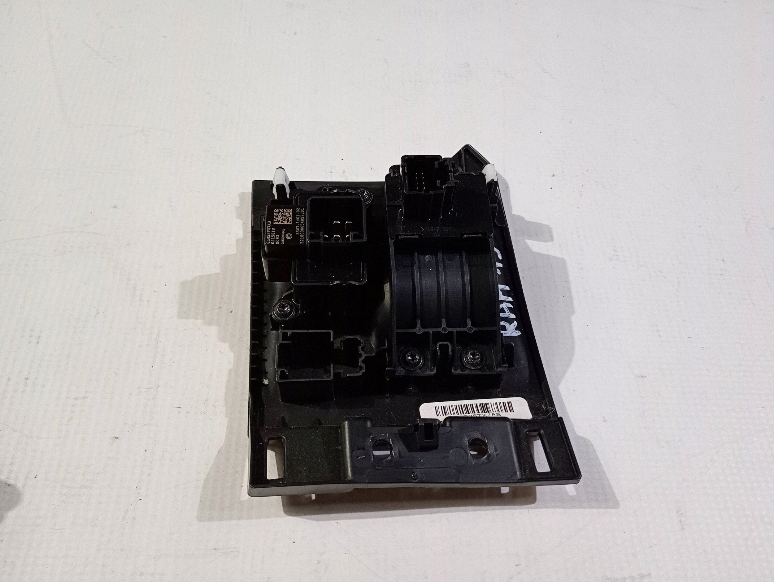 button switch guzik electric brake Dodge RAM 1500 2019