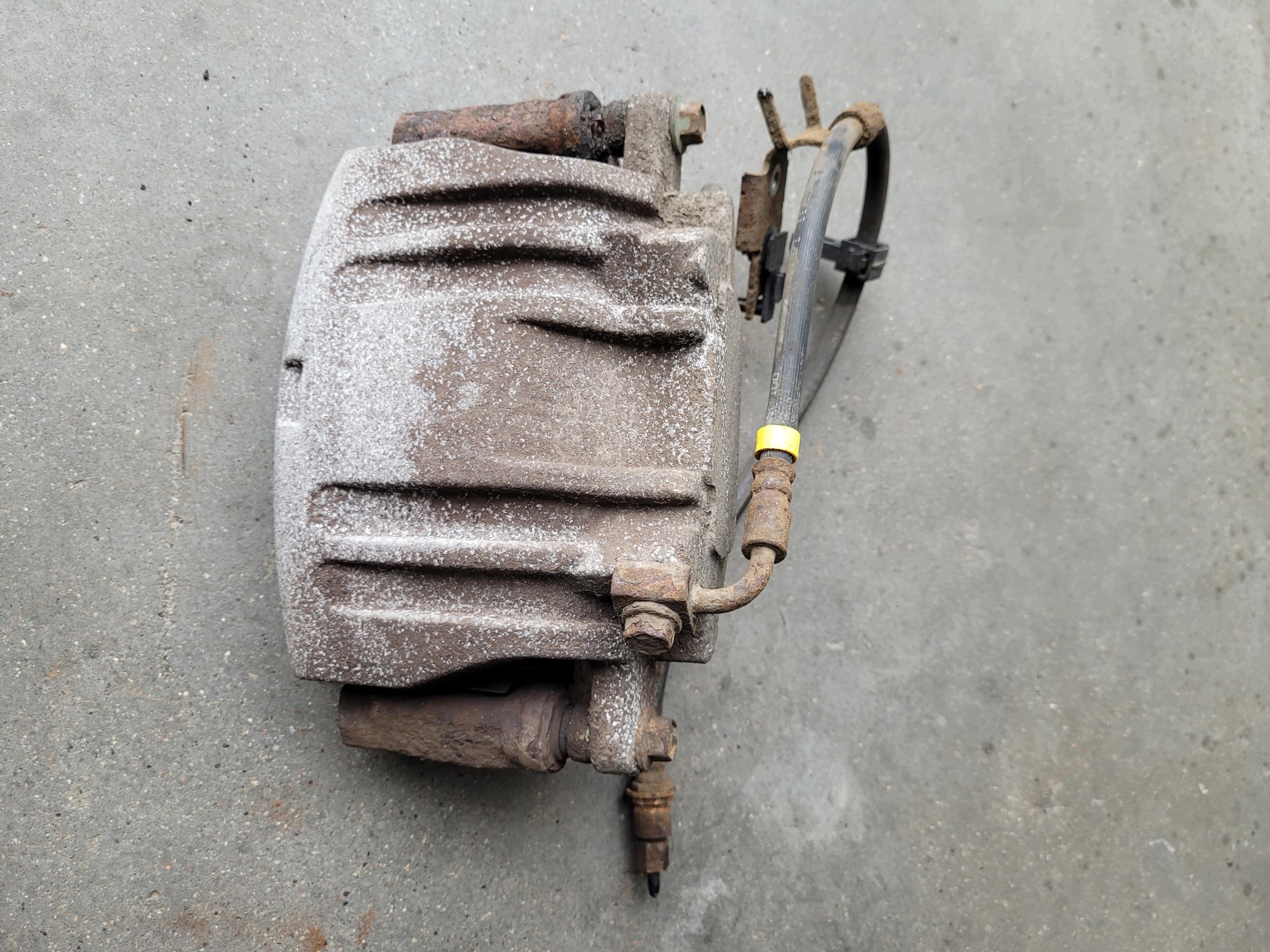 caliper brake front front left CHRYSLER 300C II LANCIA THEMA