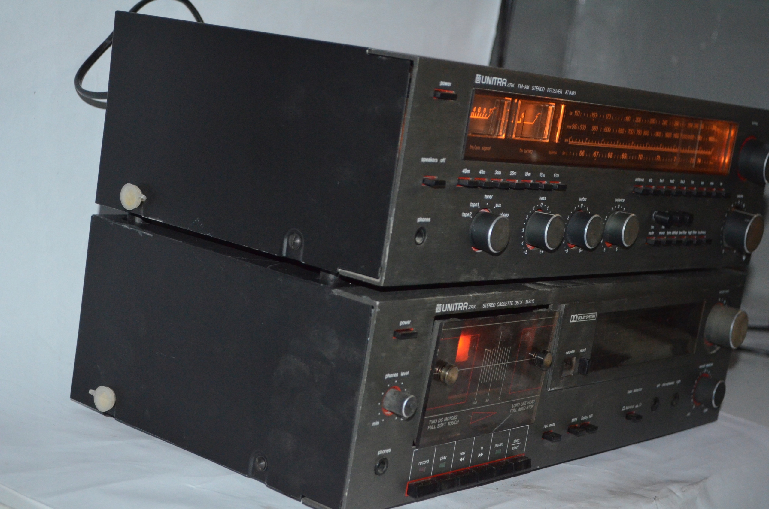 UNITRA ZRK wzmacniacz AT9100 + tuner M9115 System dźwięku 2.0