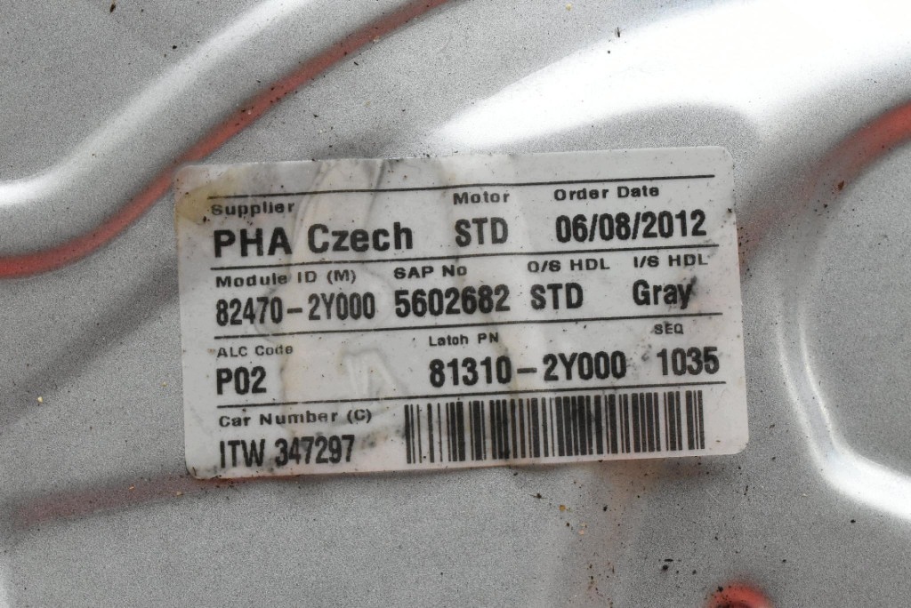 window regulator left front EU 82470-2Y000 HYUNDAI IX35 1 and 09-13