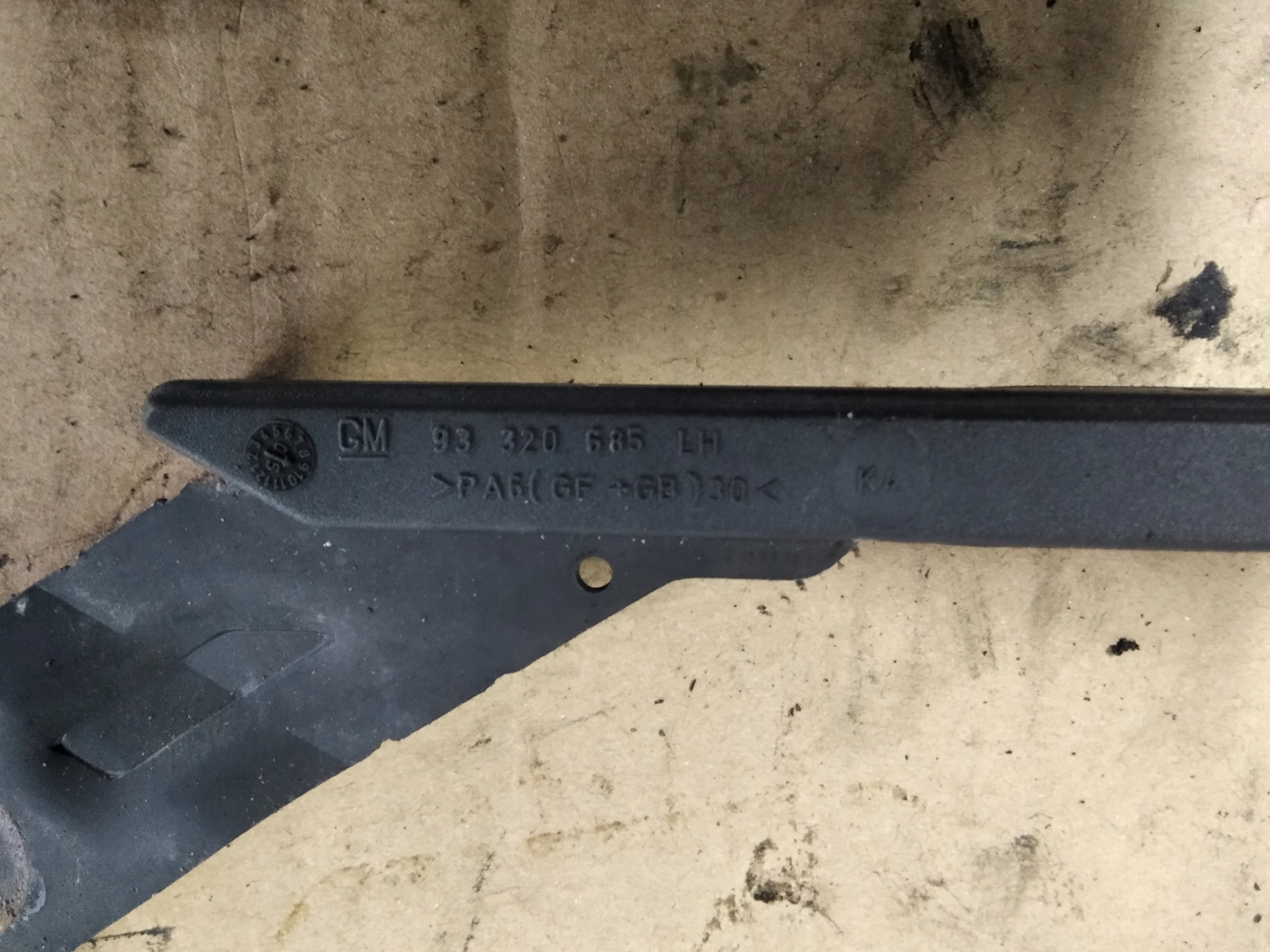 OPEL MERIVA A handle seat left rear part 93320685