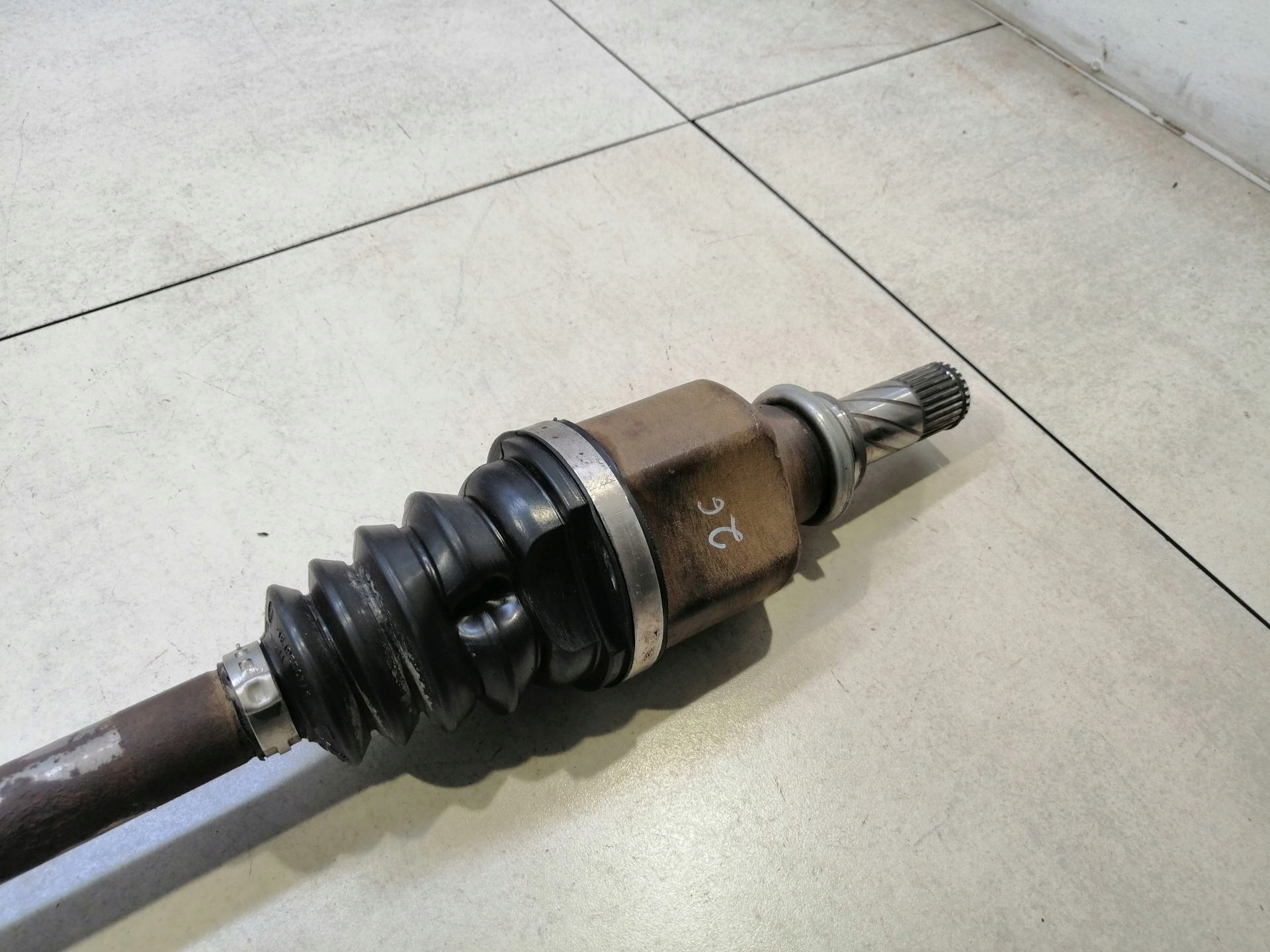 semi-axis left short. MEGANE II 1.5DCI