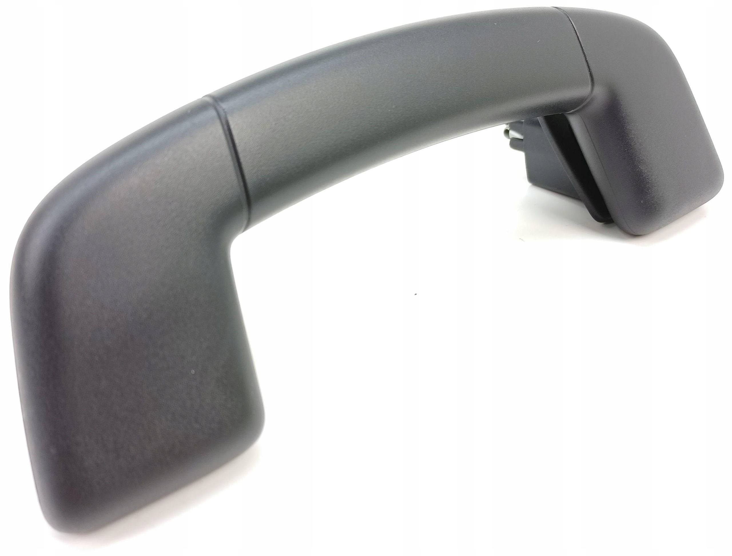 3G0857607B - Новый VW PASSAT B8 CEILING HANDLE