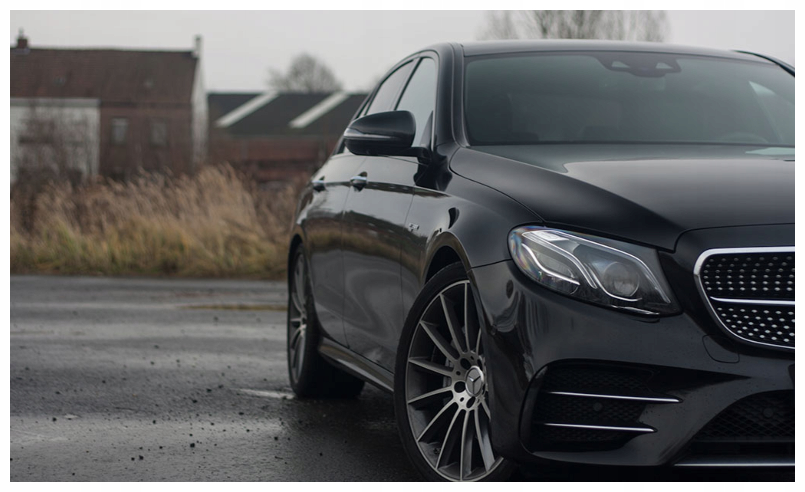 A2388881400 A2388881400 - MERCEDES E-Class W213 S213 AMG решетка