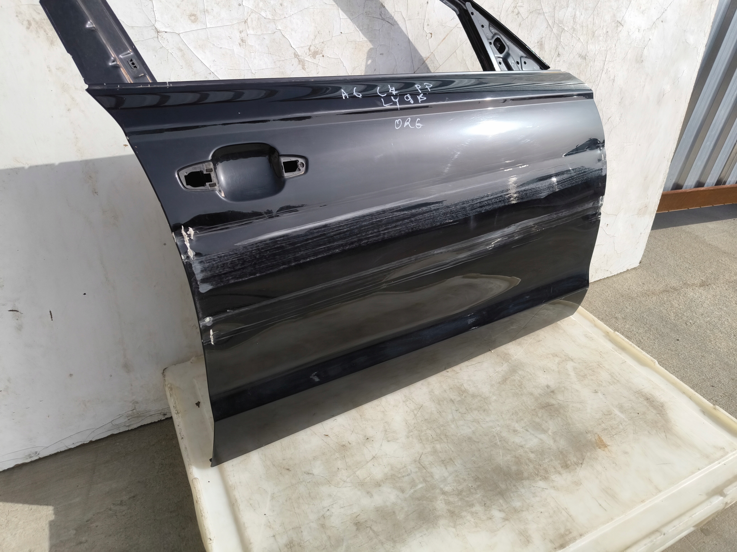 door right front AUDI A6 C7 LY9B sedan AVANT / KOMBI 2011-2017 original !