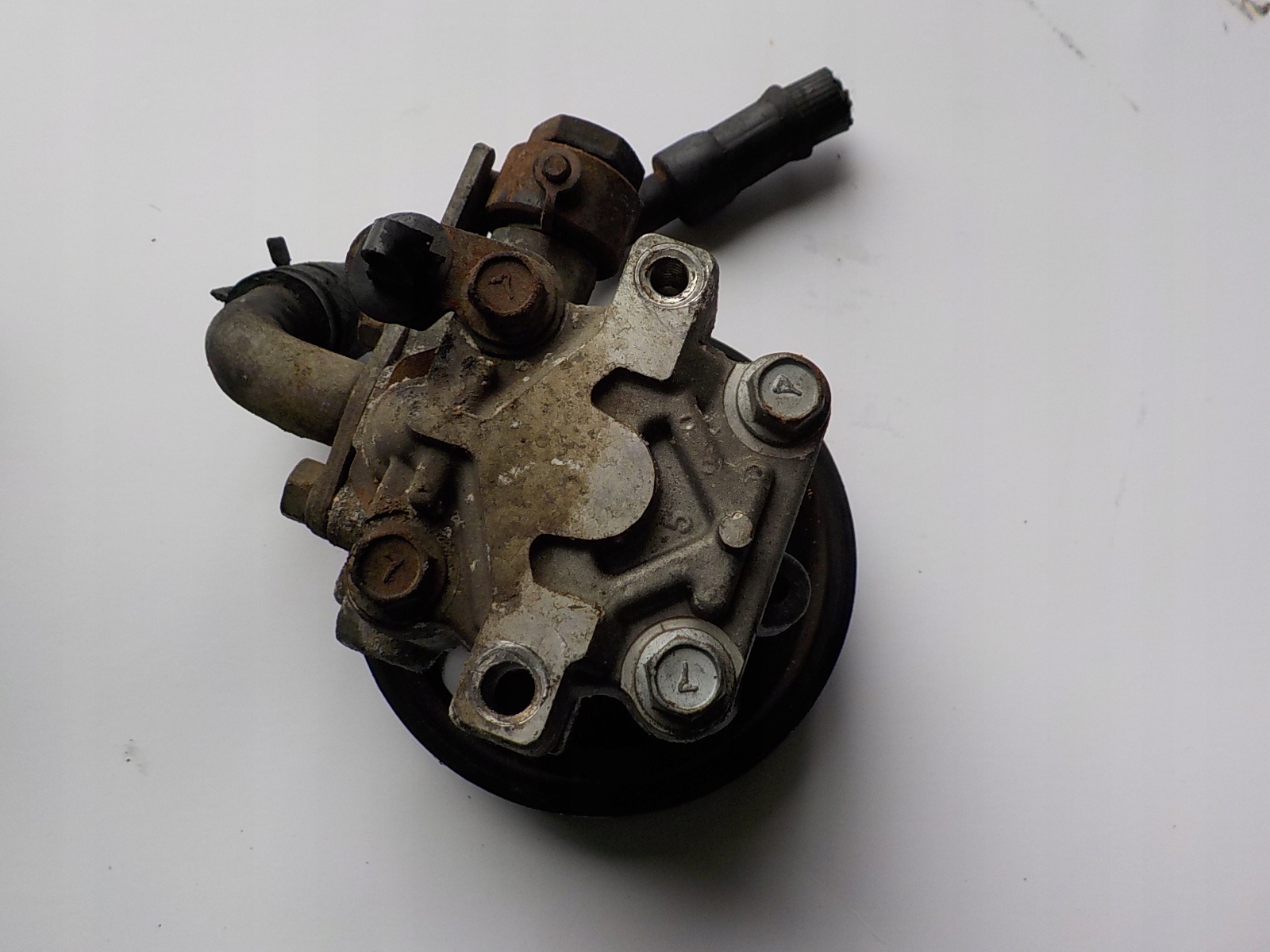 KIA CARENS III 2.0 CRDI servo pump 57100-2G200