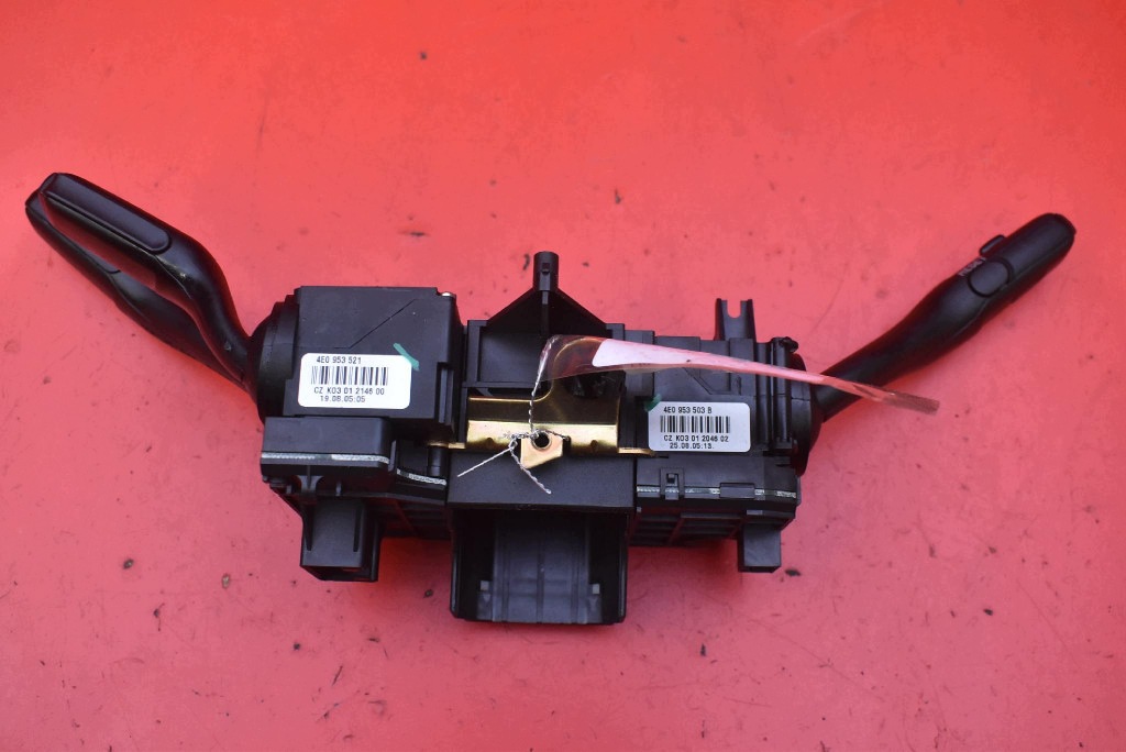 steering wheel levers and controls PAJAK 8E0953549Q AUDI A4 B7 sedan 04-08
