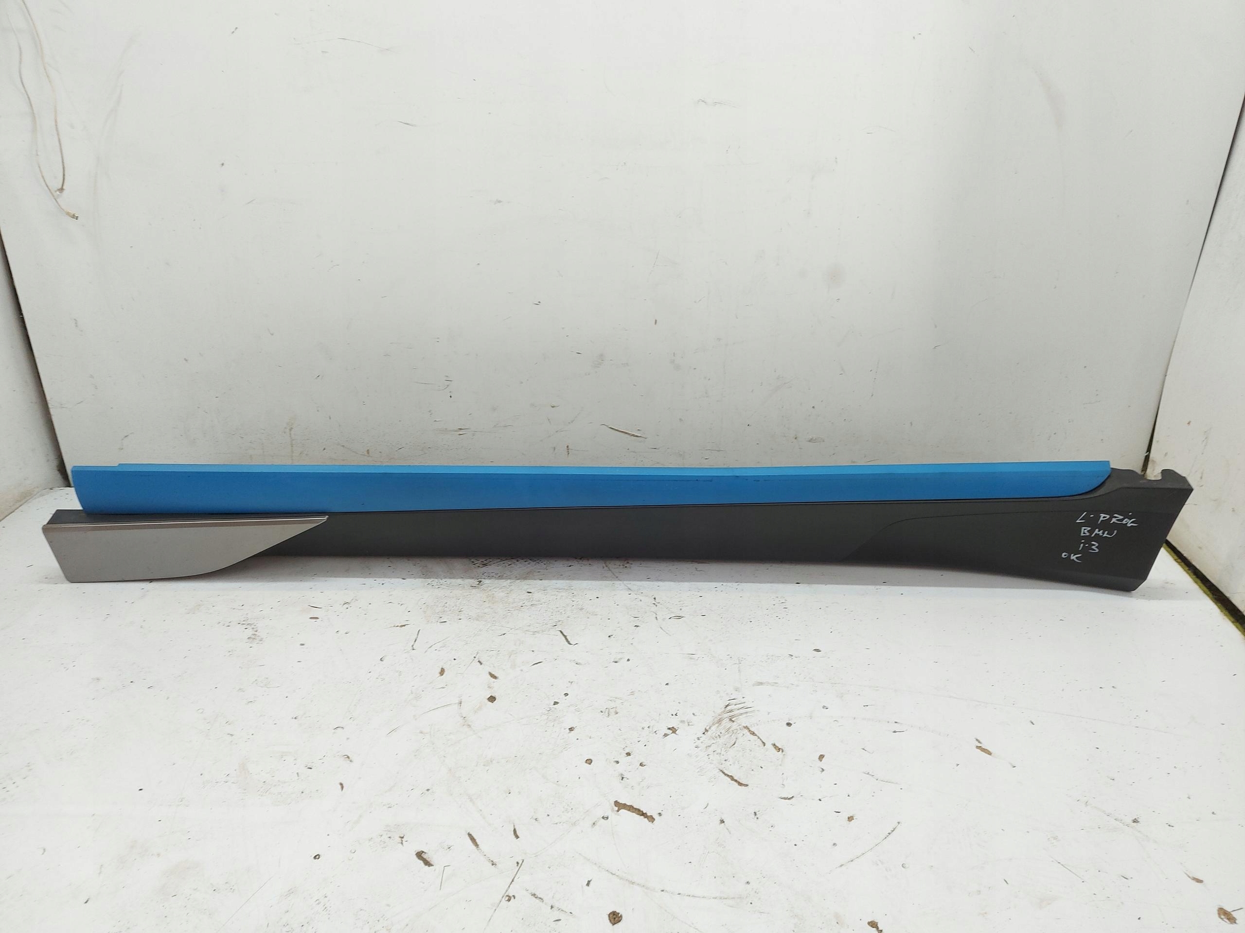 BMW i3 i01 REX moulding cap threshold left 7368597