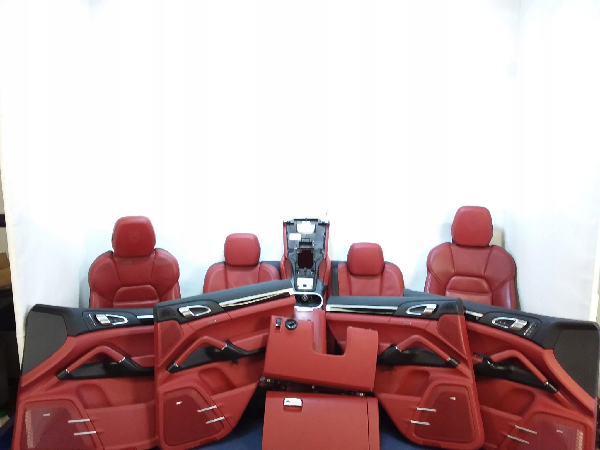 01 01 - PORSCHE CAYENNE II 7P5 КОМПЛЕКТ СИДІНЬ GTS купить в Украине на ...