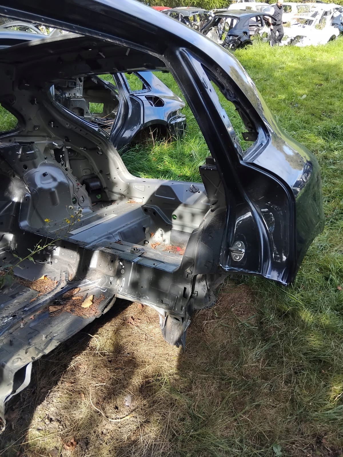 IDEALNA fender quarter rear rear part left PORSCHE MACAN 1