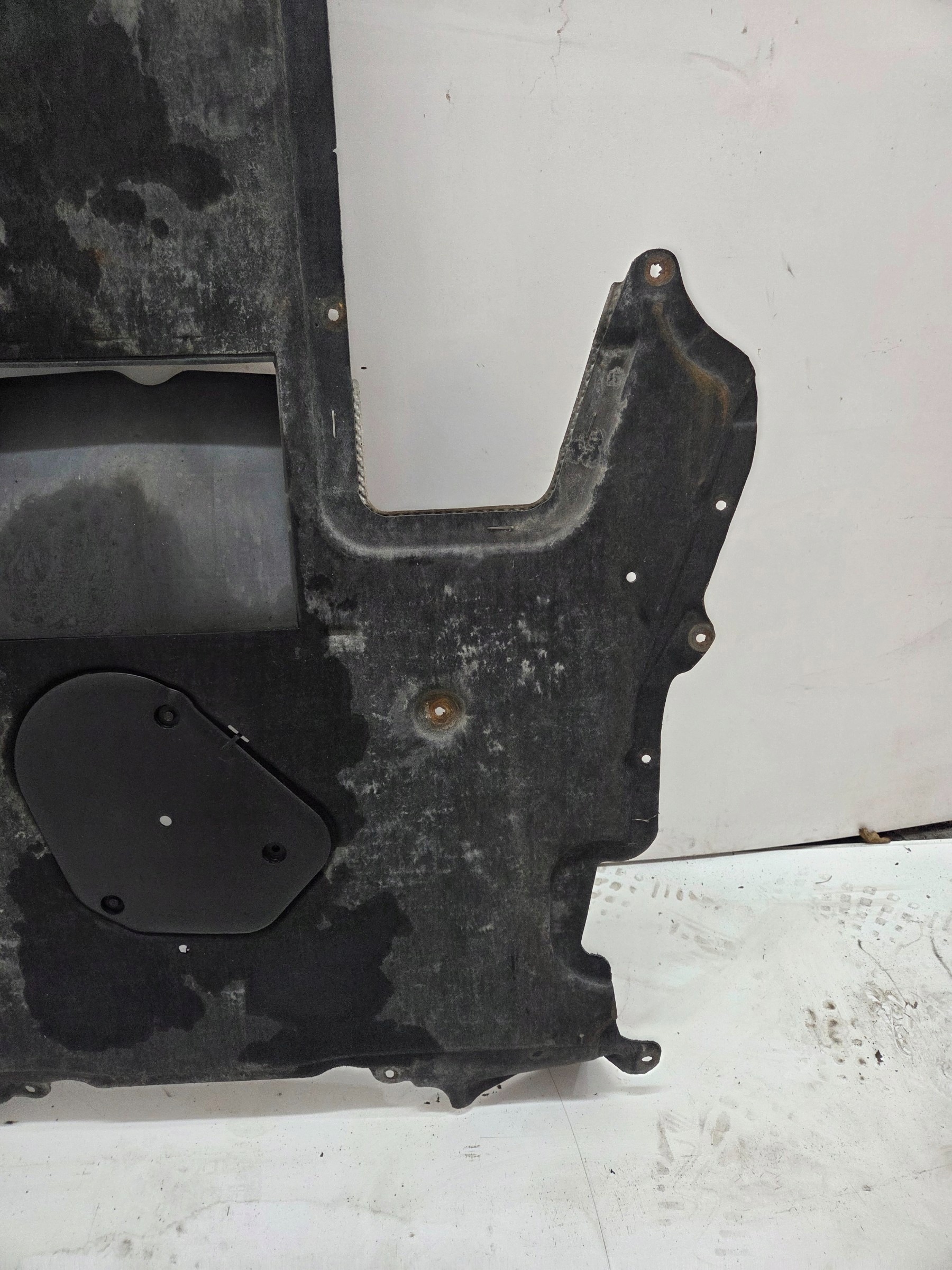 BMW E60 E61 cover below gearbox MANUAL OE