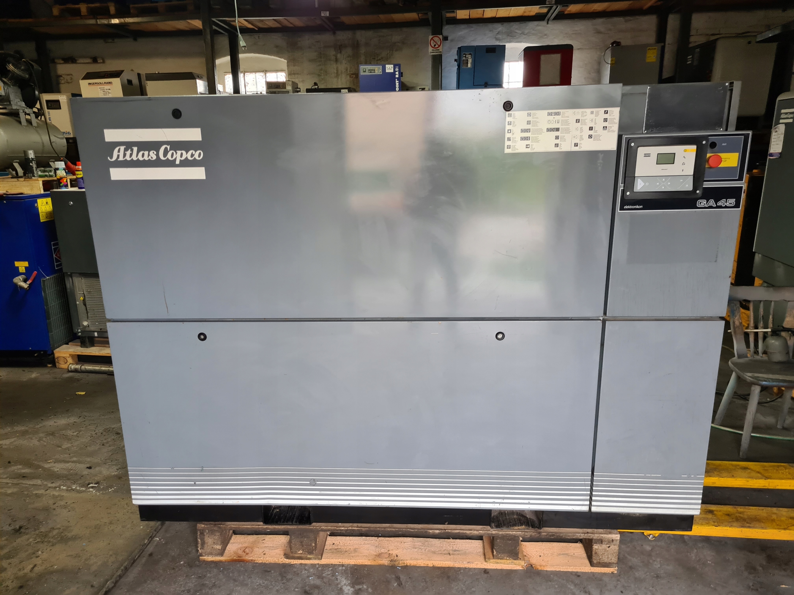 Kompresor śrubowy ATLAS COPCO GA 45 Model GA 45