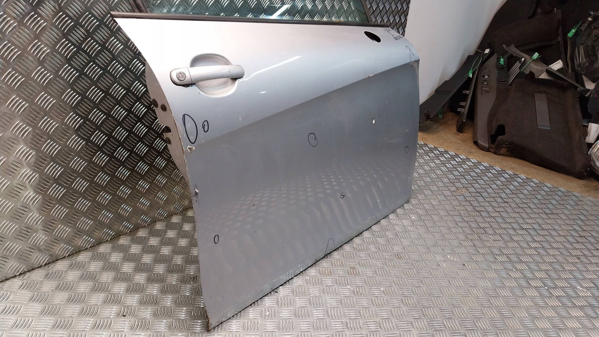 door front right SEAT LEON II 05