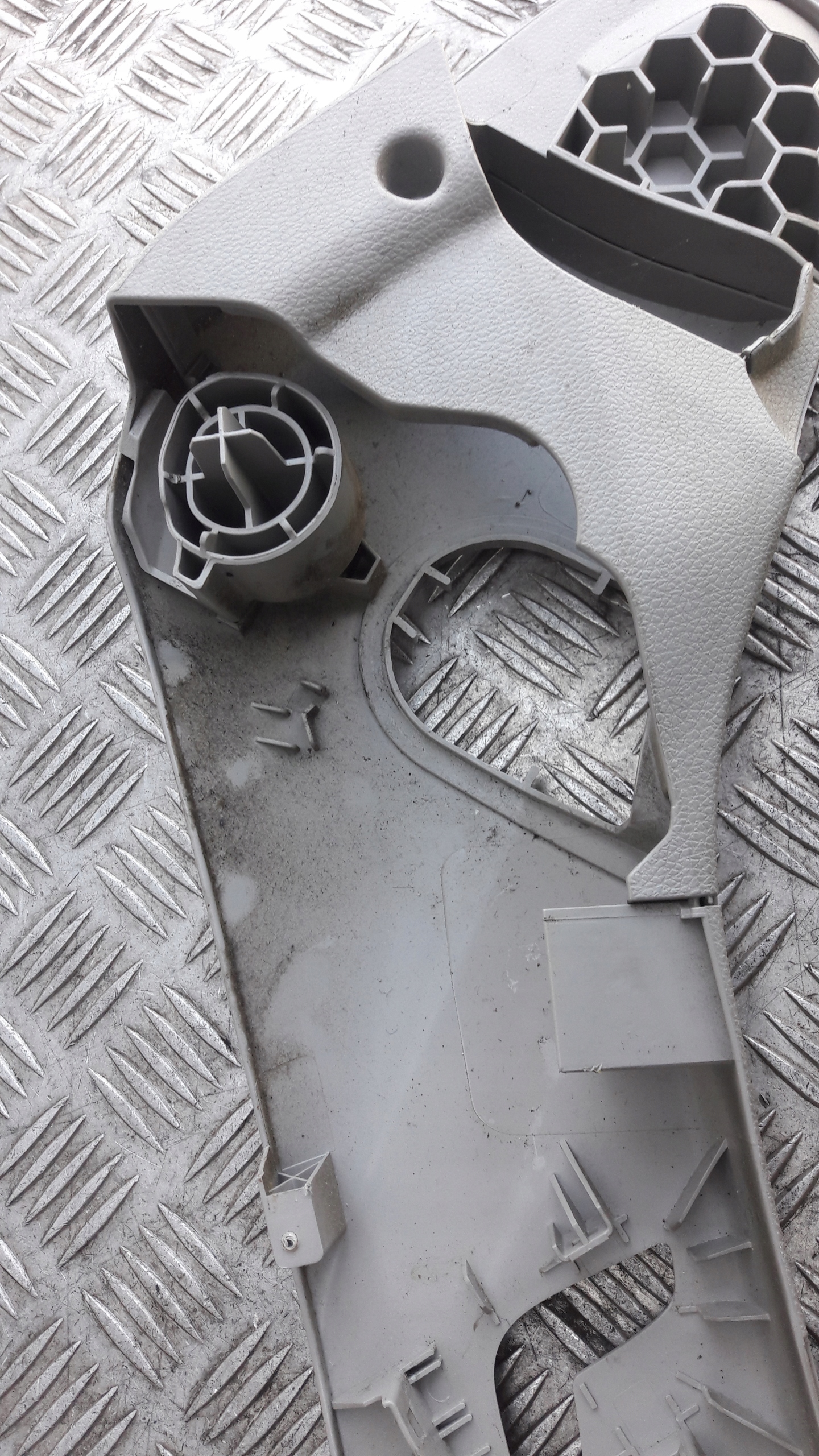 MERCEDES W204 Blende Abdeckung SITZ links oder rechts MASKOWNICA