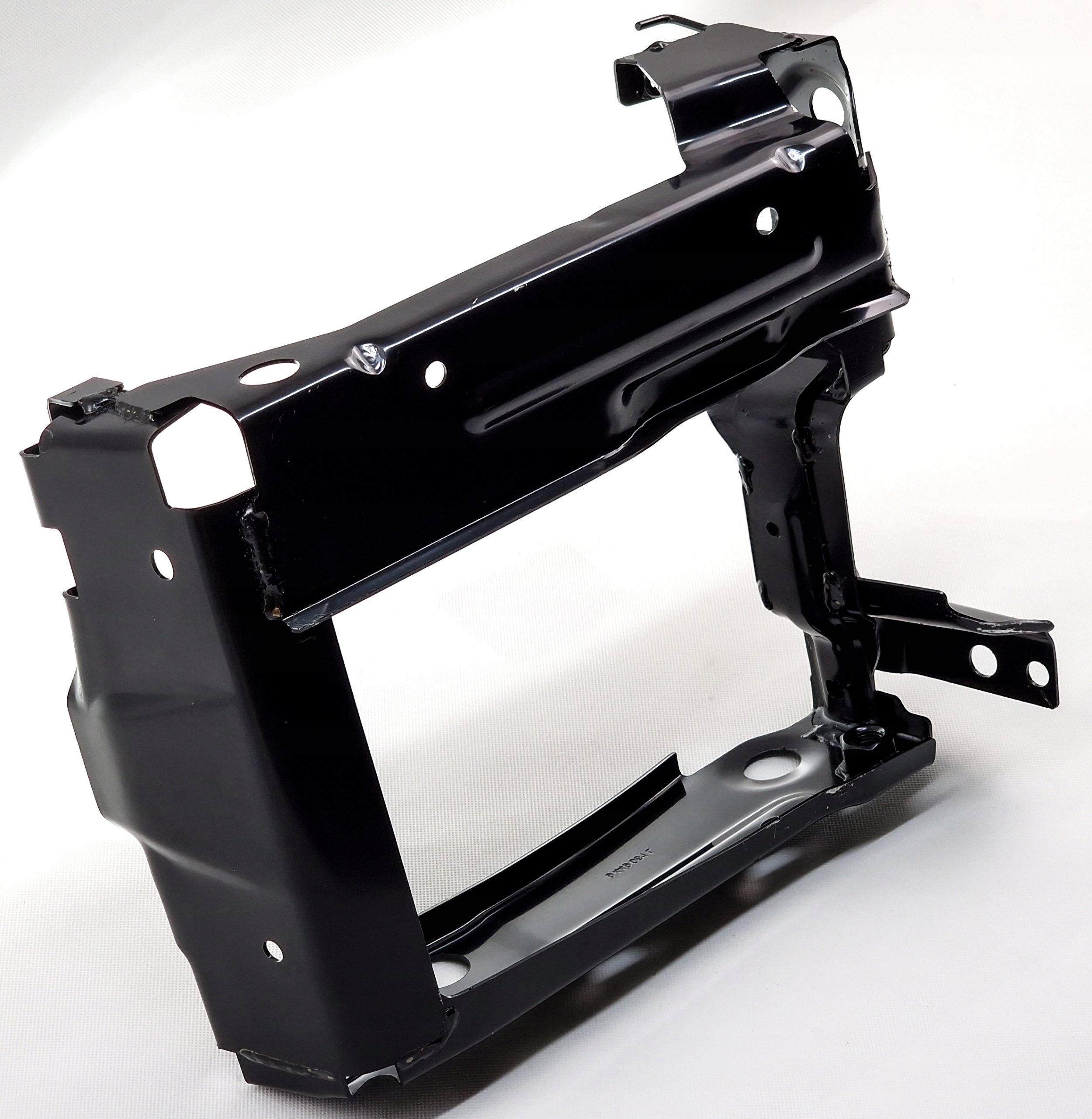 WSPORNIK ZGNIOTU RAMKA BLACHA PASA BMW 3 G20 PRAWA Producent części KAMEX