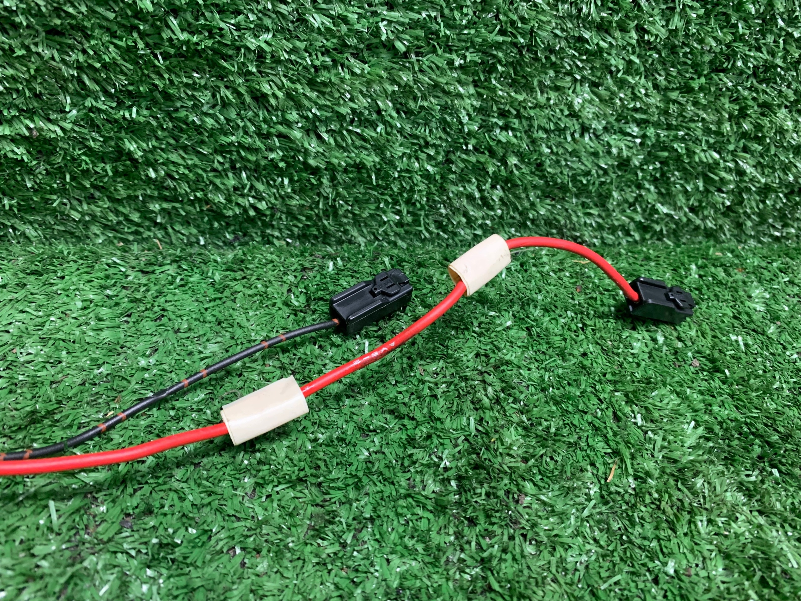 CHRYSLER 300C modul zesilovač ANTENY 05081032AG