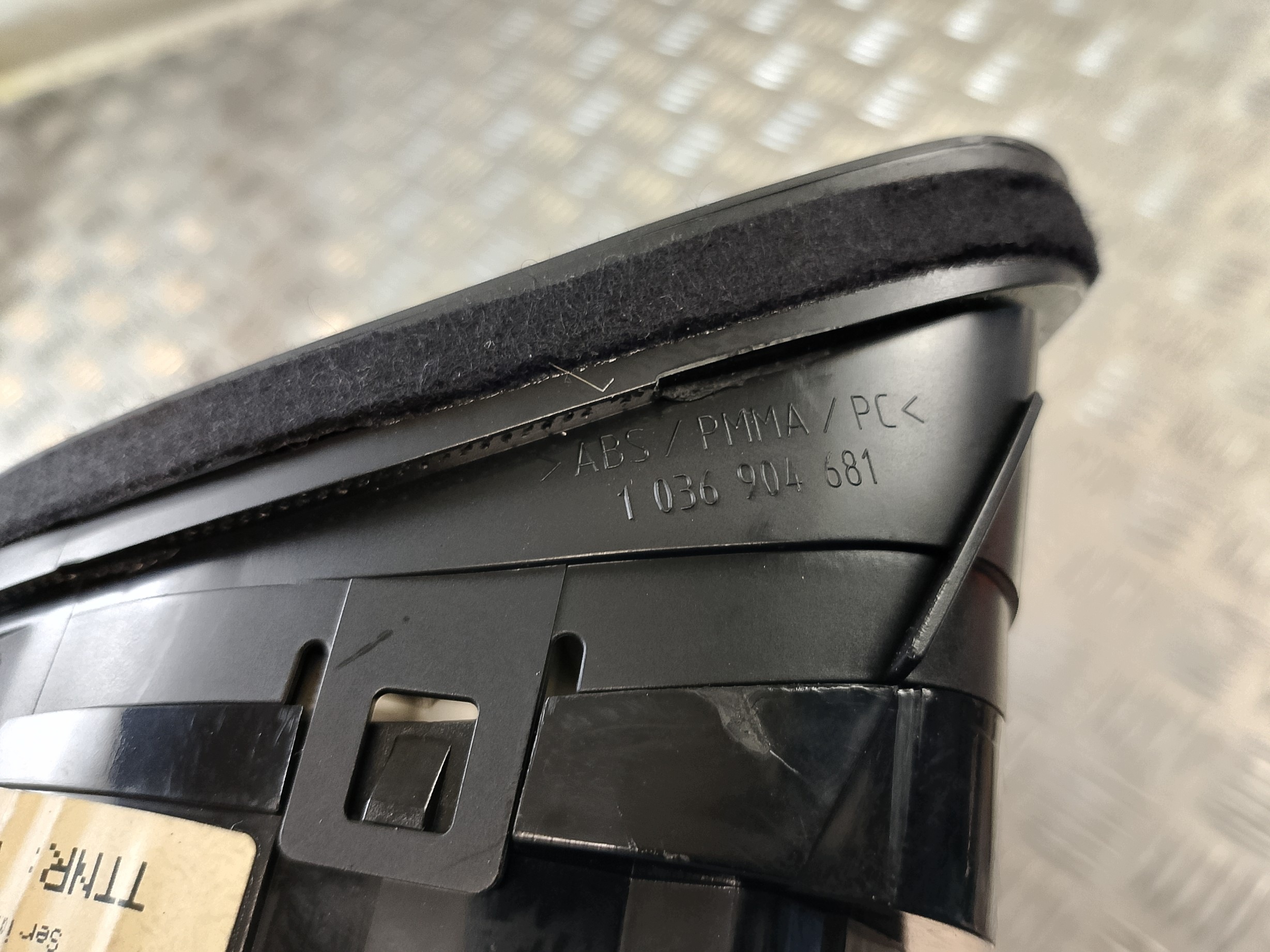 dials PREDKOSCIOMIERZ AUDI A4 B6 1.9 TDI 1036901830