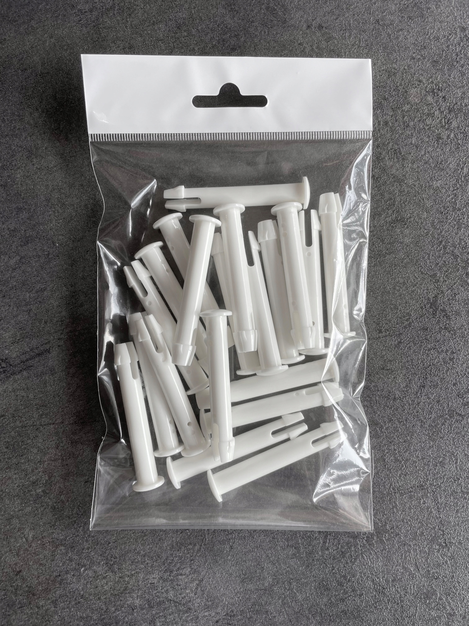 TRZPIEŃ KOŁEK BOLEC ZATYCZKA ZATRZASK DO BASENU INTEX BESTWAY ZESTAW 20 SZT Pojemność 20000 l