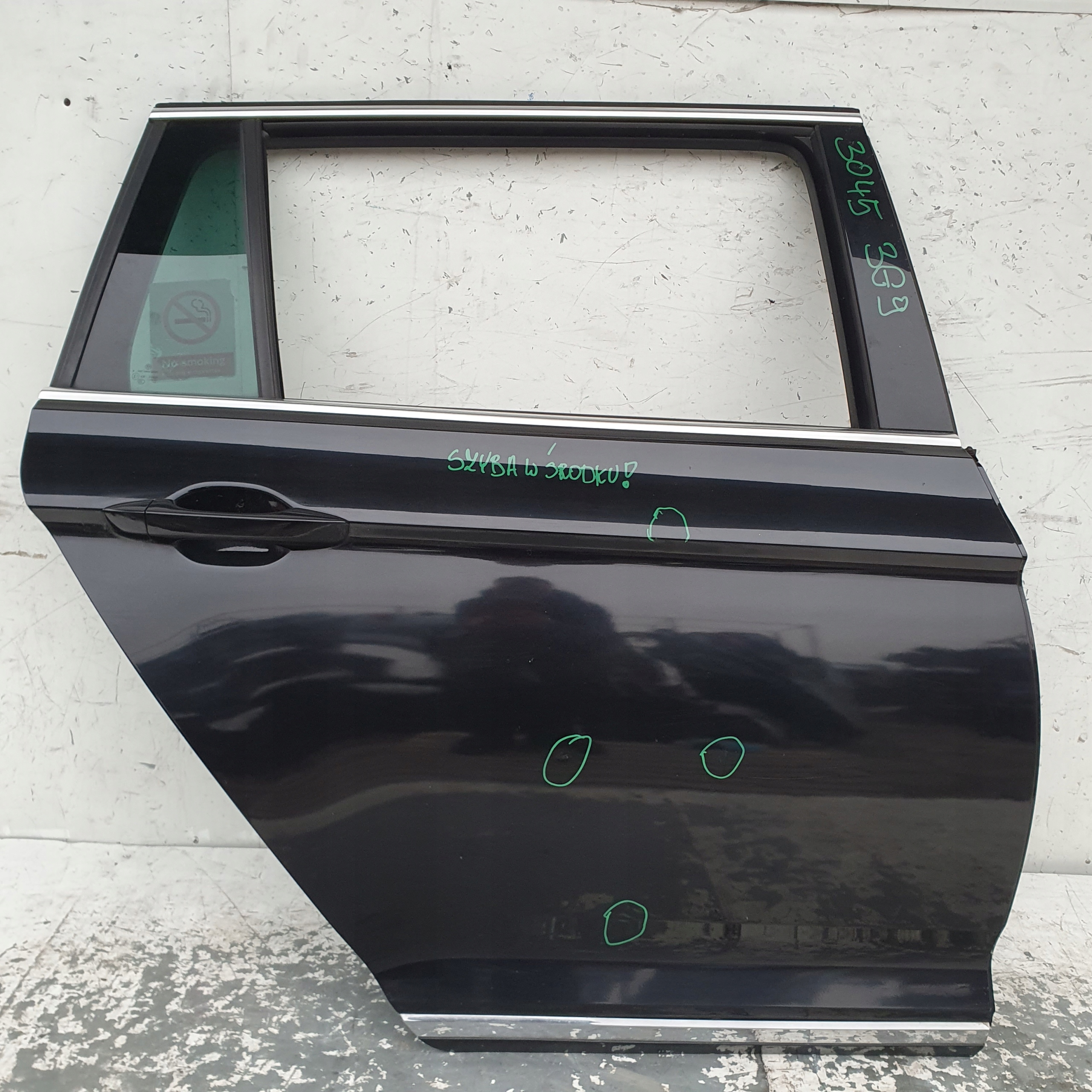 VW PASSAT B8 KOMBI DRZWI PRAWY TYŁ TYLNE