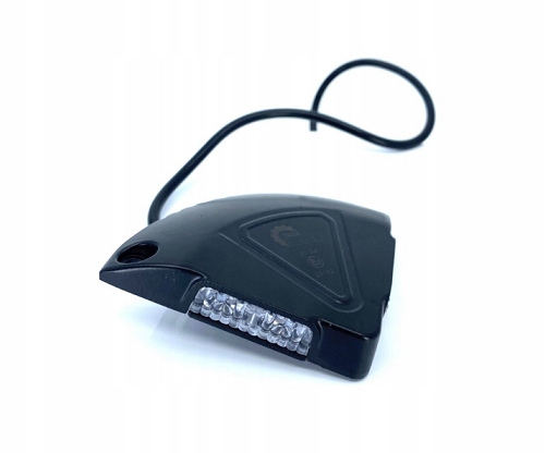 LAMPA LED BŁYSKOWA OSTRZEGAWCZA KOGUT WINDY RAMPY EAN (GTIN) 5901741306381