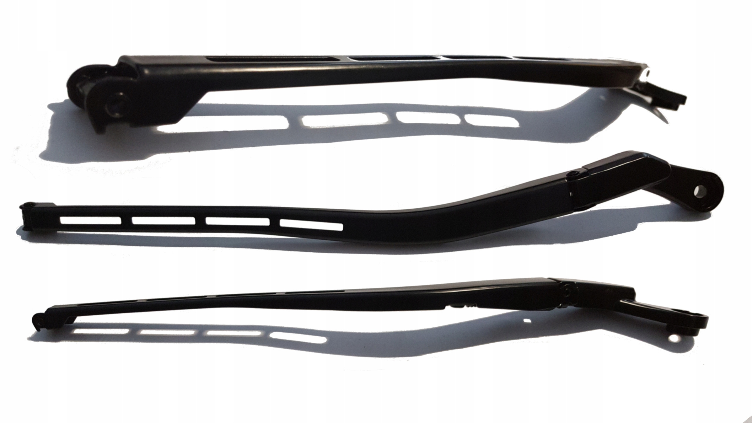 AUDI A4 B6 B7 RAMIONA RAMIĘ WYCIERACZKI PRZÓD P