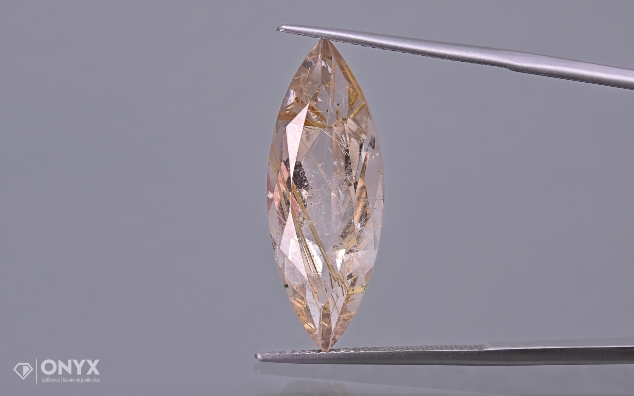 Křemen s rutilem fasetovaný markýza 27,5x10 mm