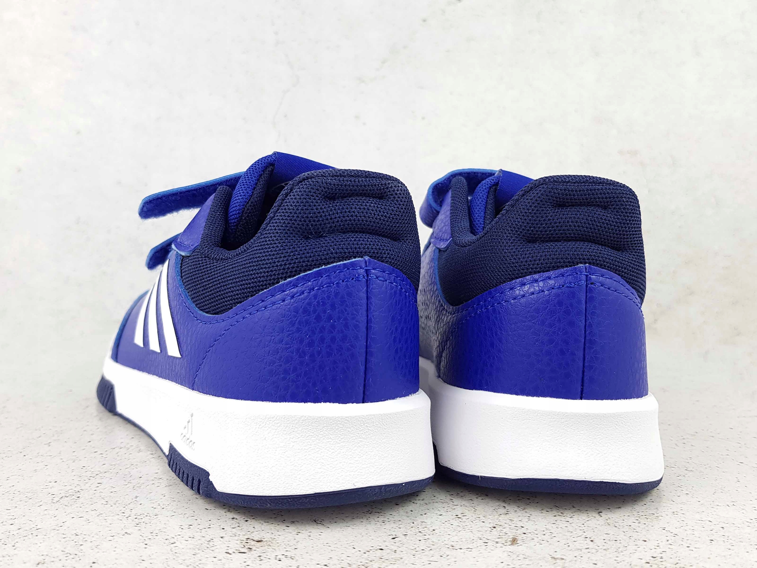 ADIDAS TENSAUR H06306 BUTY TRAMPKI DAMSKIE RZEPY Rodzaj zapięcia Rzepy