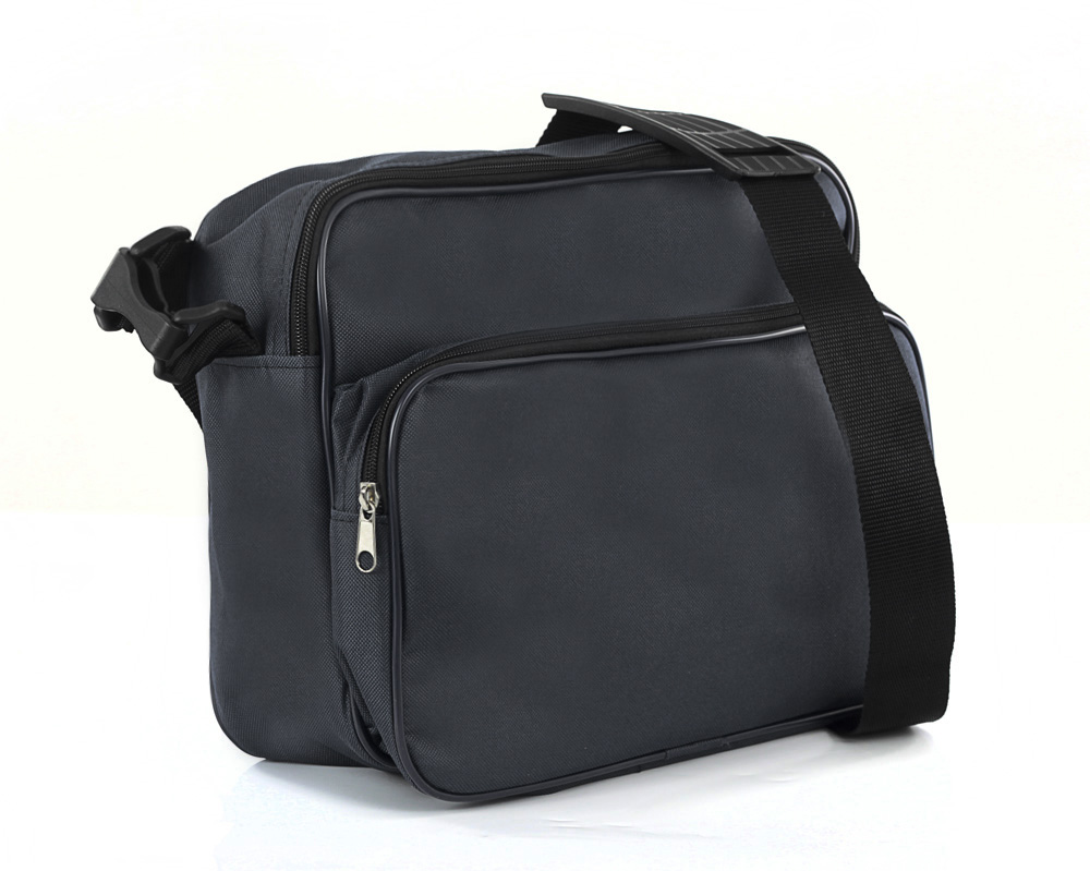 TORBA MĘSKA NA RAMIĘ DO PRACY POZIOMA TECZKA POL Model CZARNA TECZKA