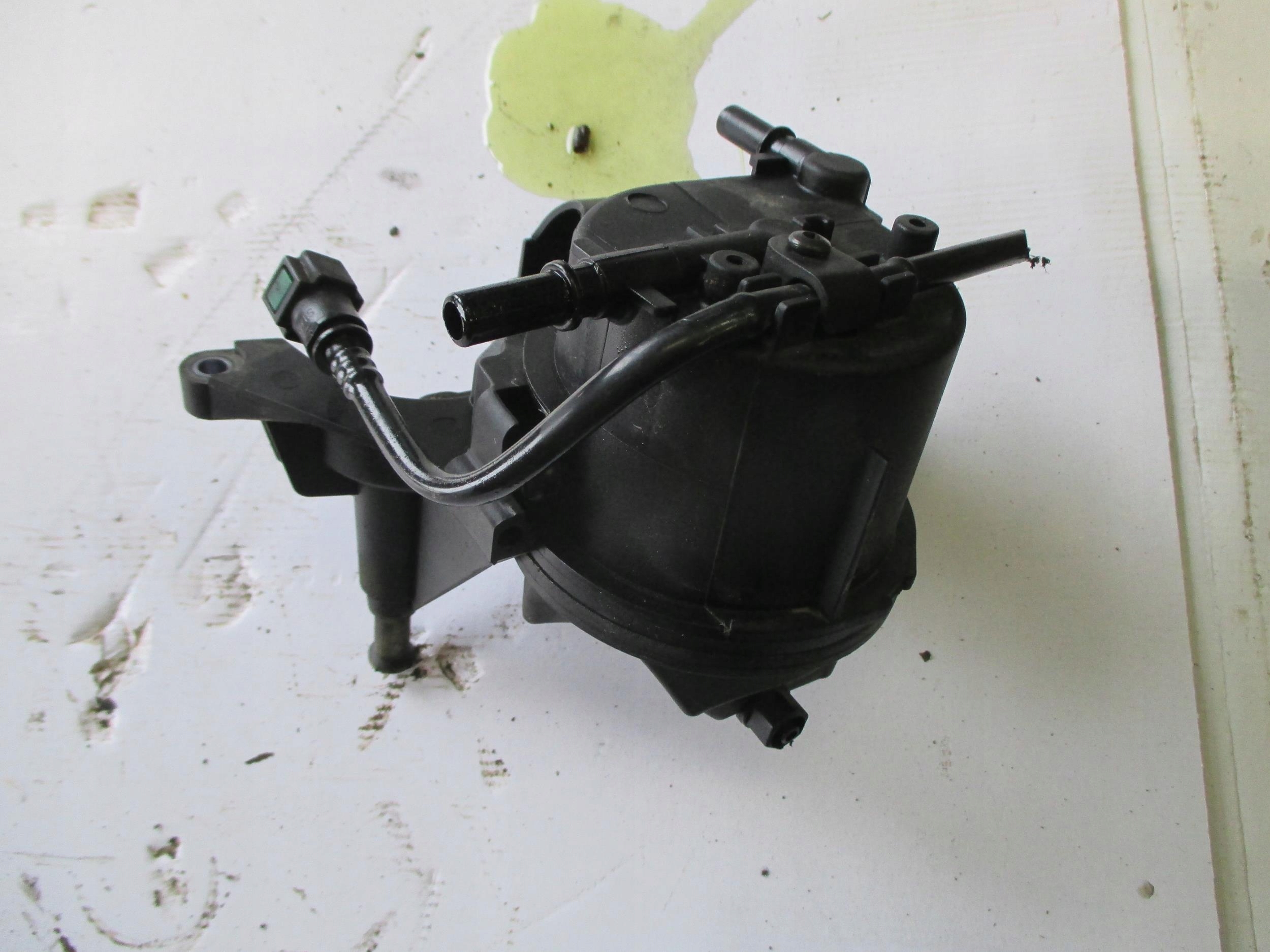 0/0/0/0/N9 - Citroen C2 1.4 HDI 03-09 основание топливного фильтра