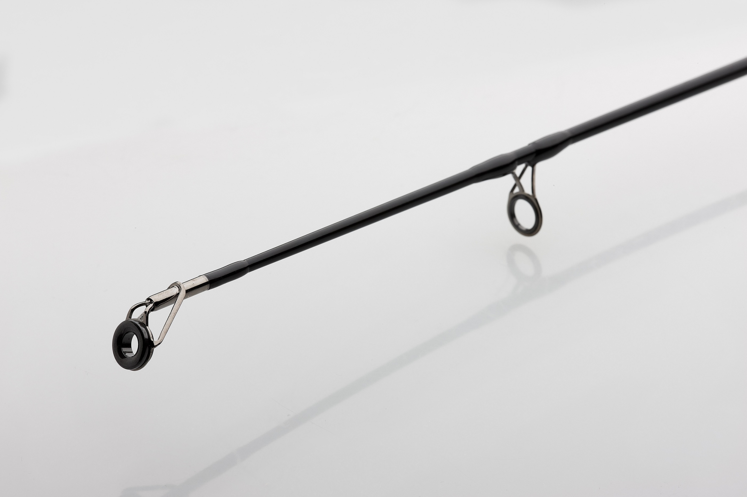 MADCAT BLACK SPIN 240 CM 40-150 GR SPIN NA SUMA Marka Madcat