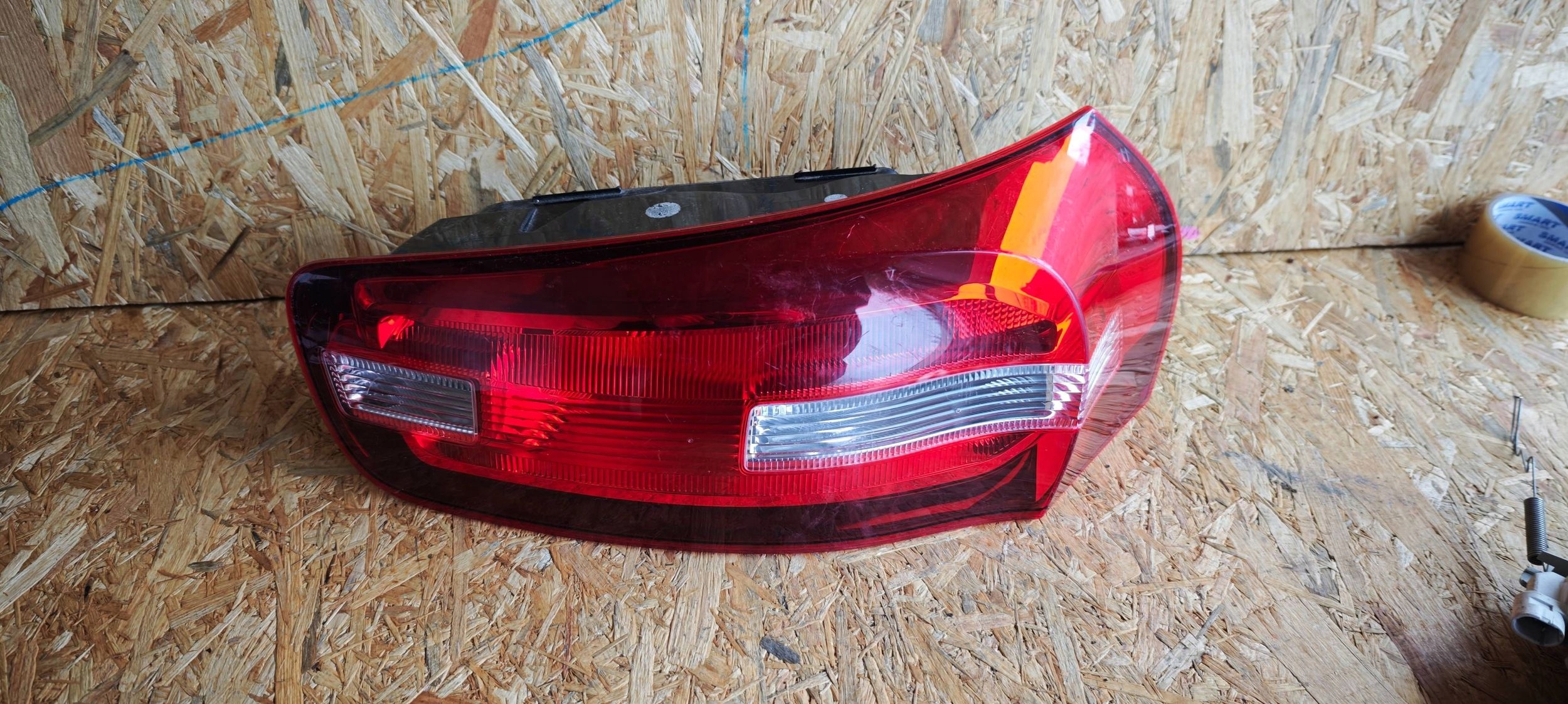 light rear rear part side right Citroen C4 II Picasso 9676120680