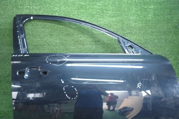 AUDI A6 C7 11-18 door right front front