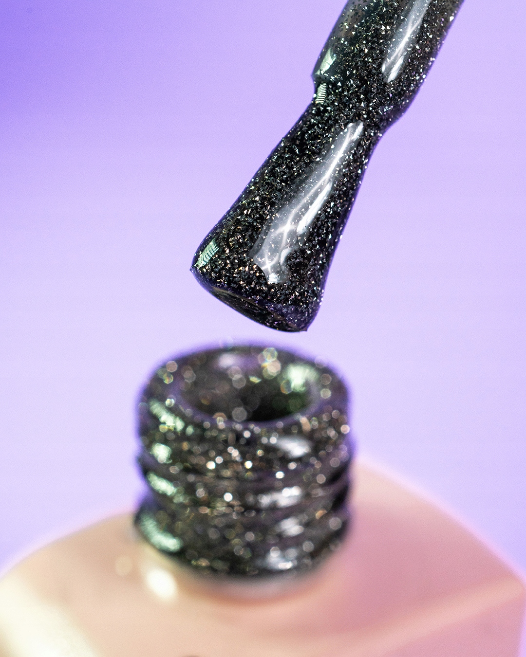 DNKa Cover Base 12 ml, 0013A CZARNA ODBLASKOWA BAZA Marka inna marka