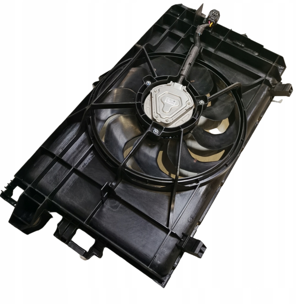 ВЕНТИЛЯТОР TESLA МОДЕЛЬ 3 17-