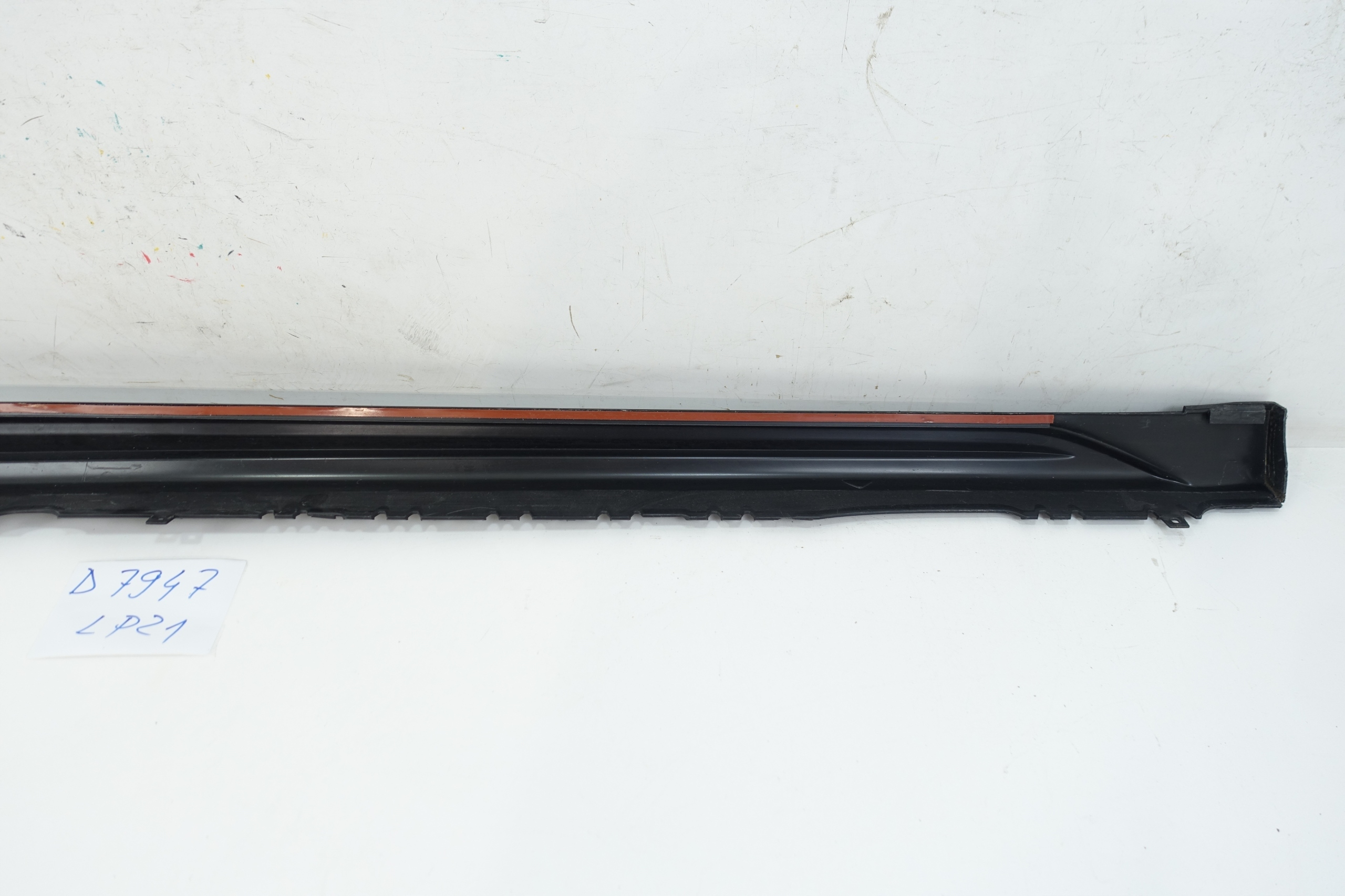 moulding threshold left AUDI A4 B9 LIFT KOMBI ALLROAD