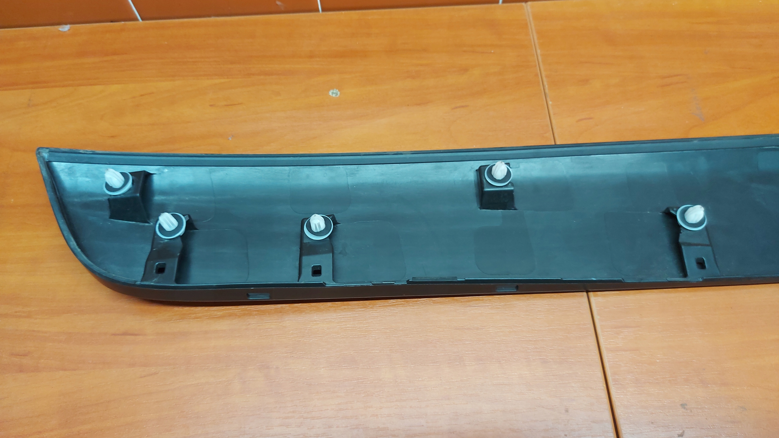 moulding cap bonnet rear part TOYOTA RAV4 V 18