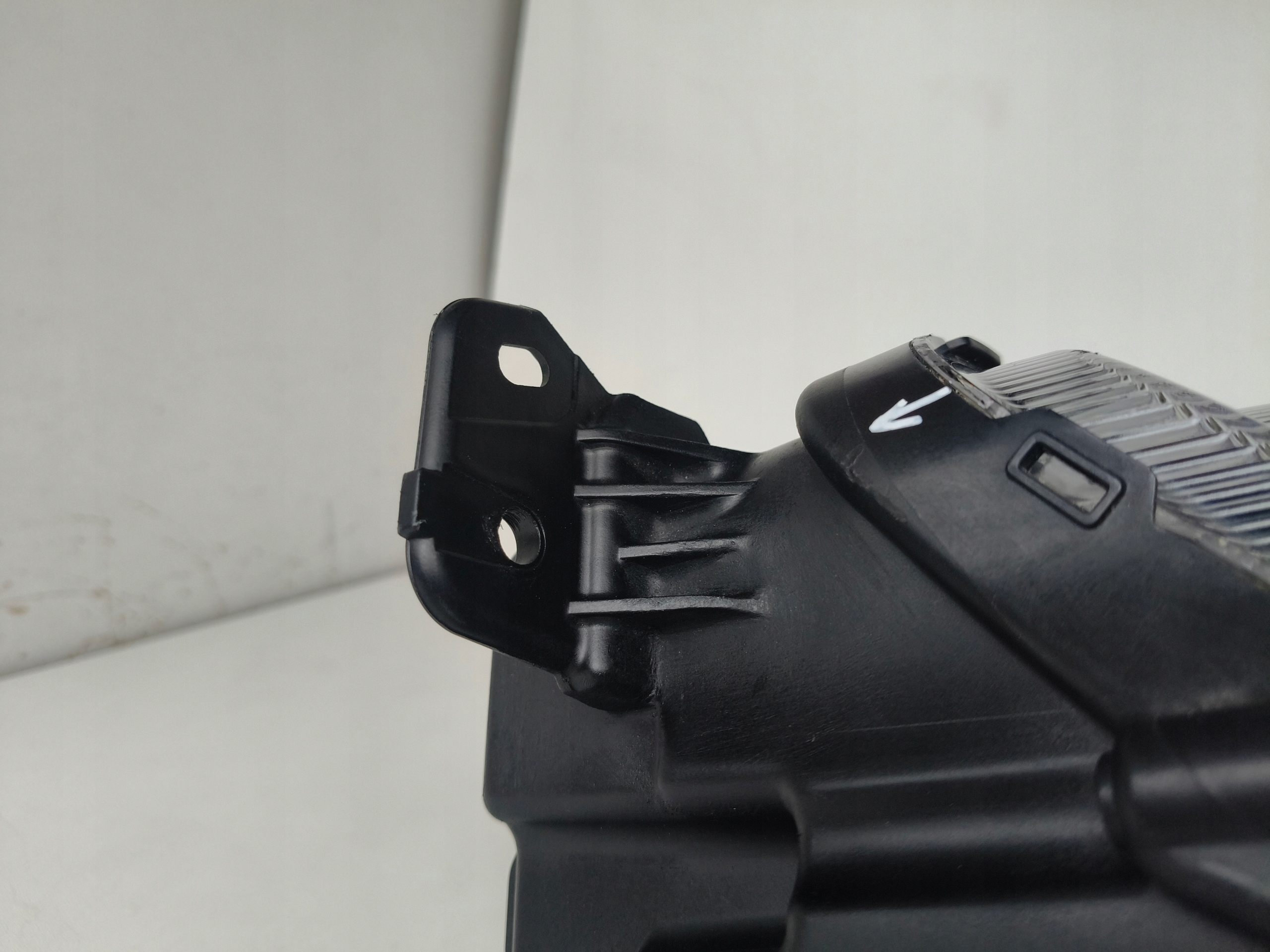 light left REFLEKTOR HYUNDAI STARIA 22- FULL LED