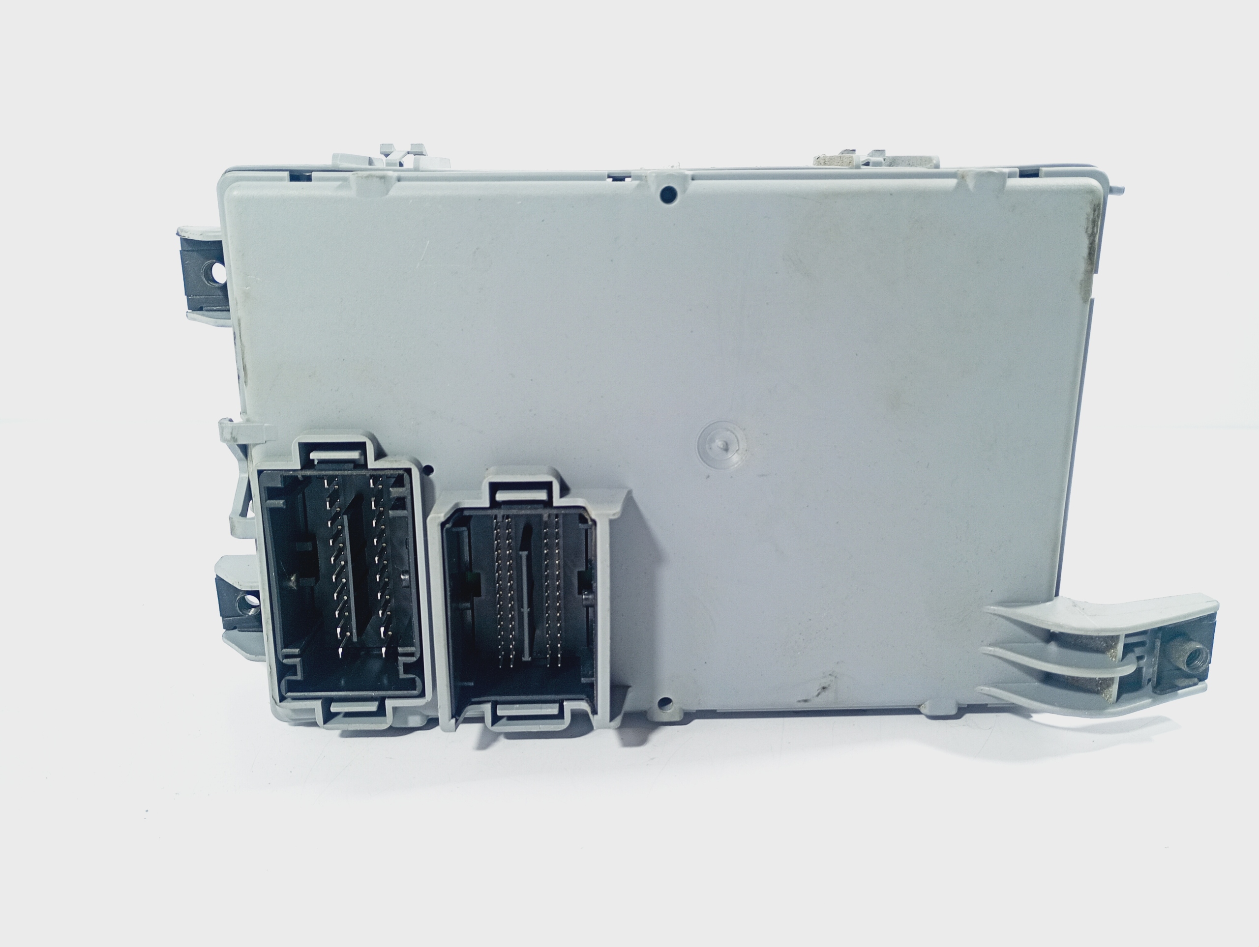 Module Module fusibles OE 01353010080 Peugeot Bipper 07-17