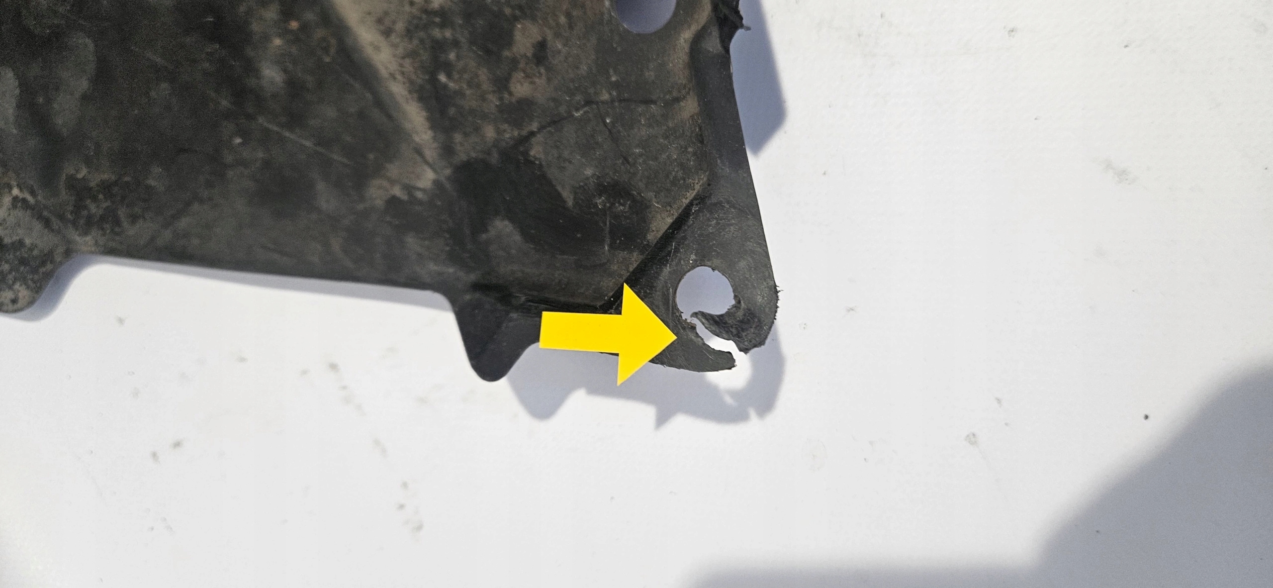 mudguard left front TOYOTA AURIS II E18 12-18 original 53876-02460