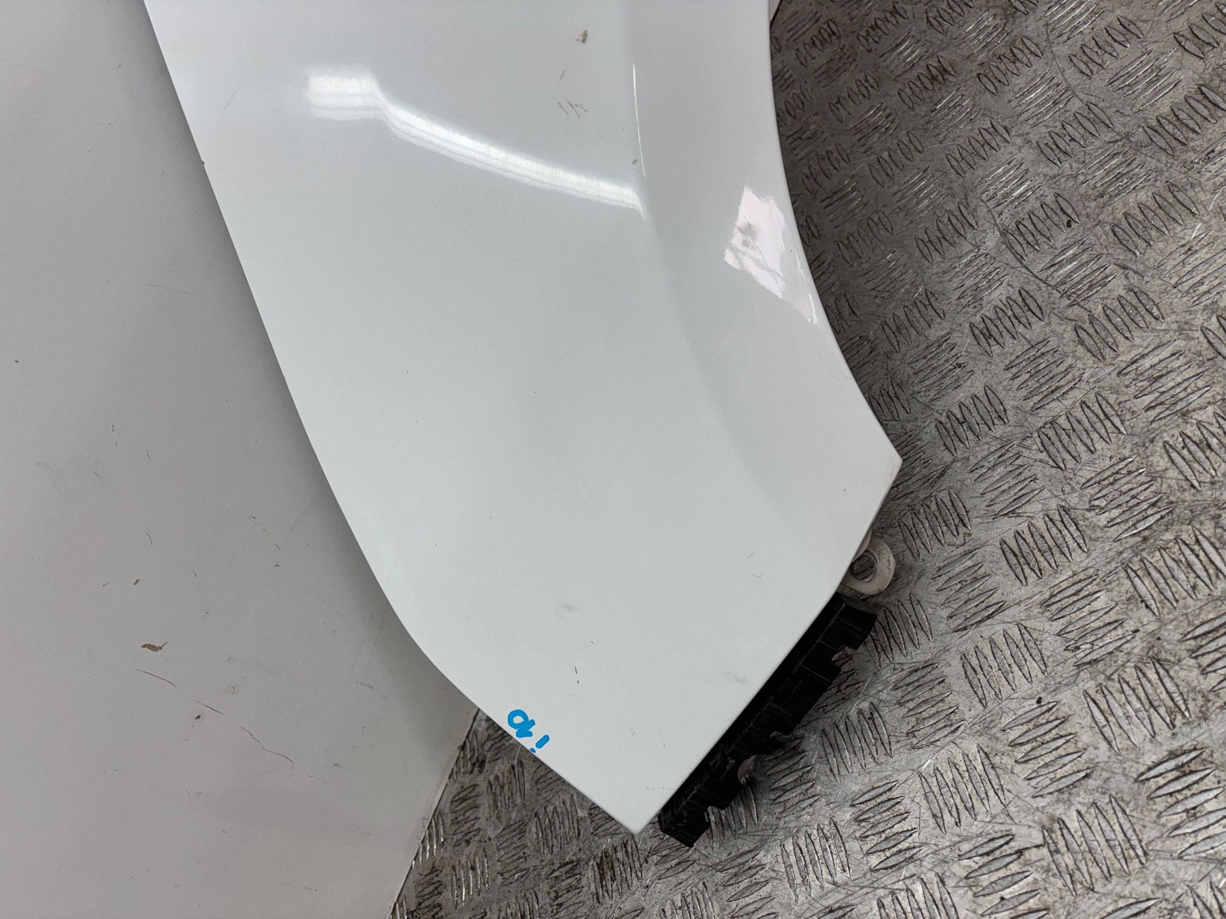 fender front front left HYUNDAI I10 II 13