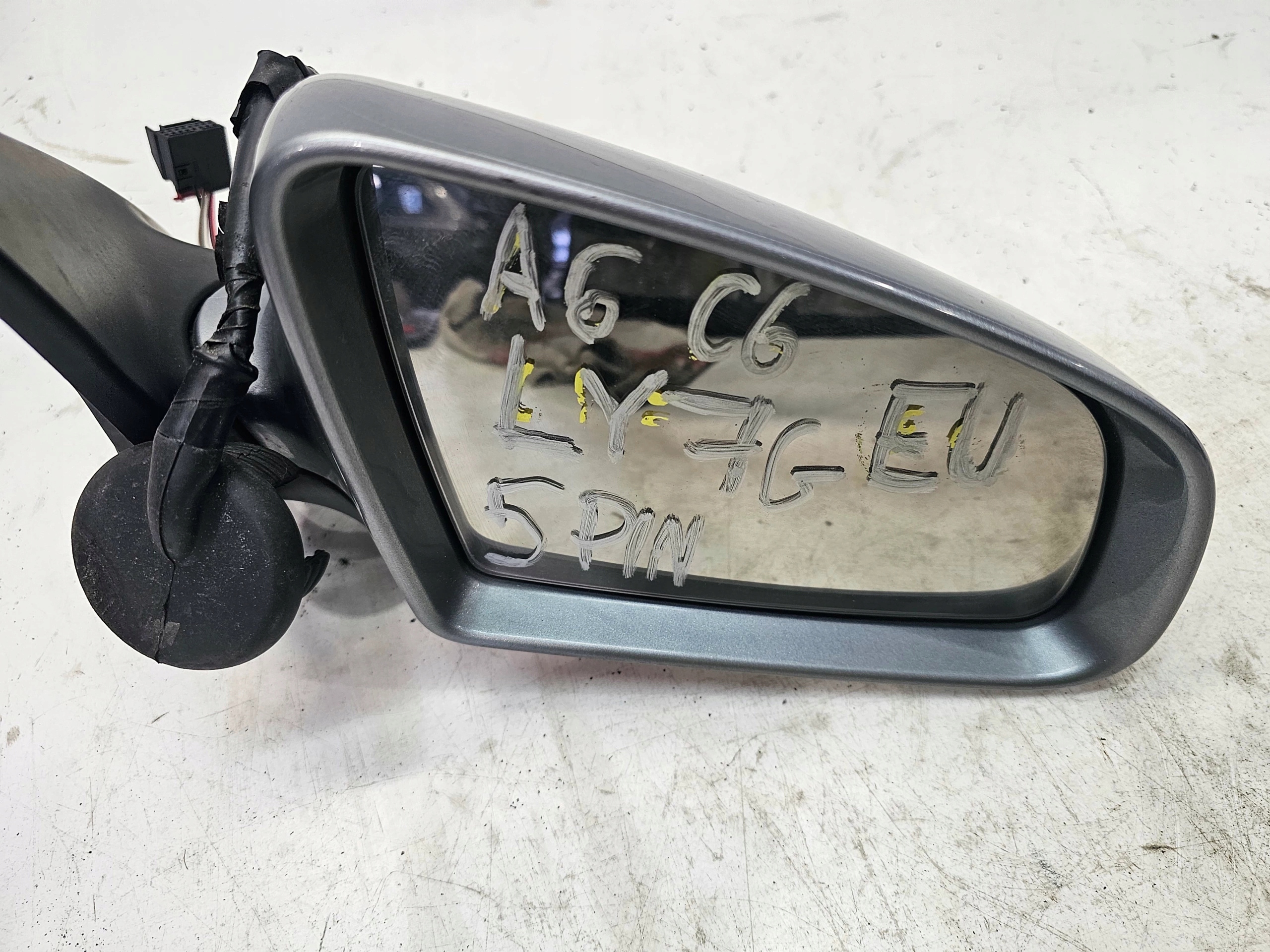 mirror right front right AUDI A6 C6 5- PIN EUROPA LY7G