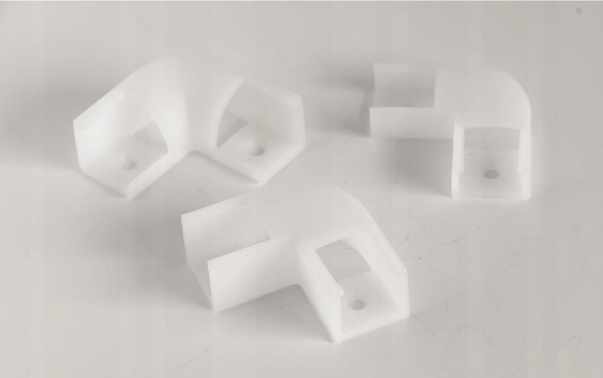 ŁĄCZNIK KĄTOWY DO PROFILU LED LP-C