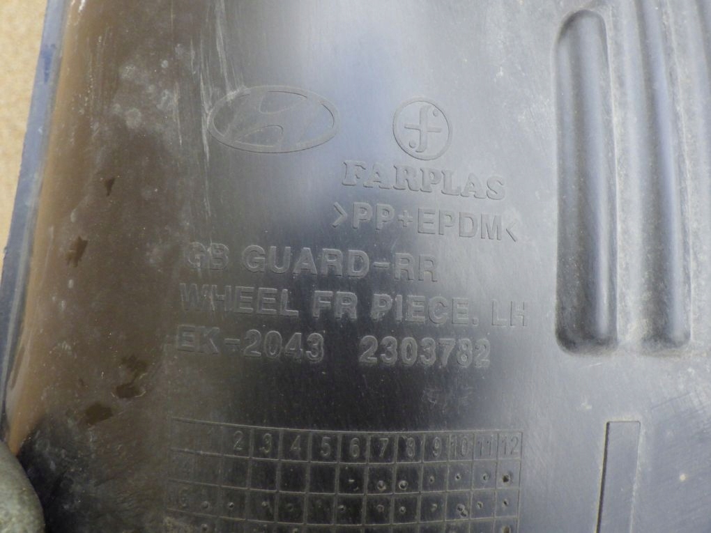 HYUNDAI I20 LIFT 18- 86821-C8AA0 mudguard left rear.