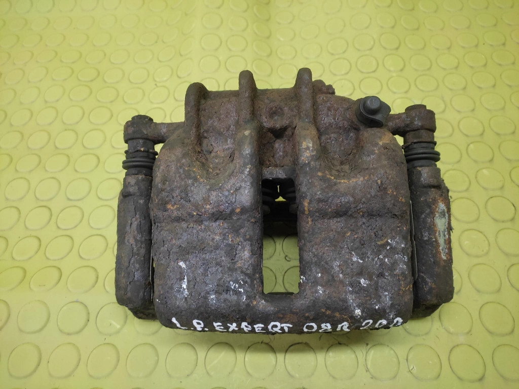 PEUGEOT EXPERT 2.0 D caliper left front