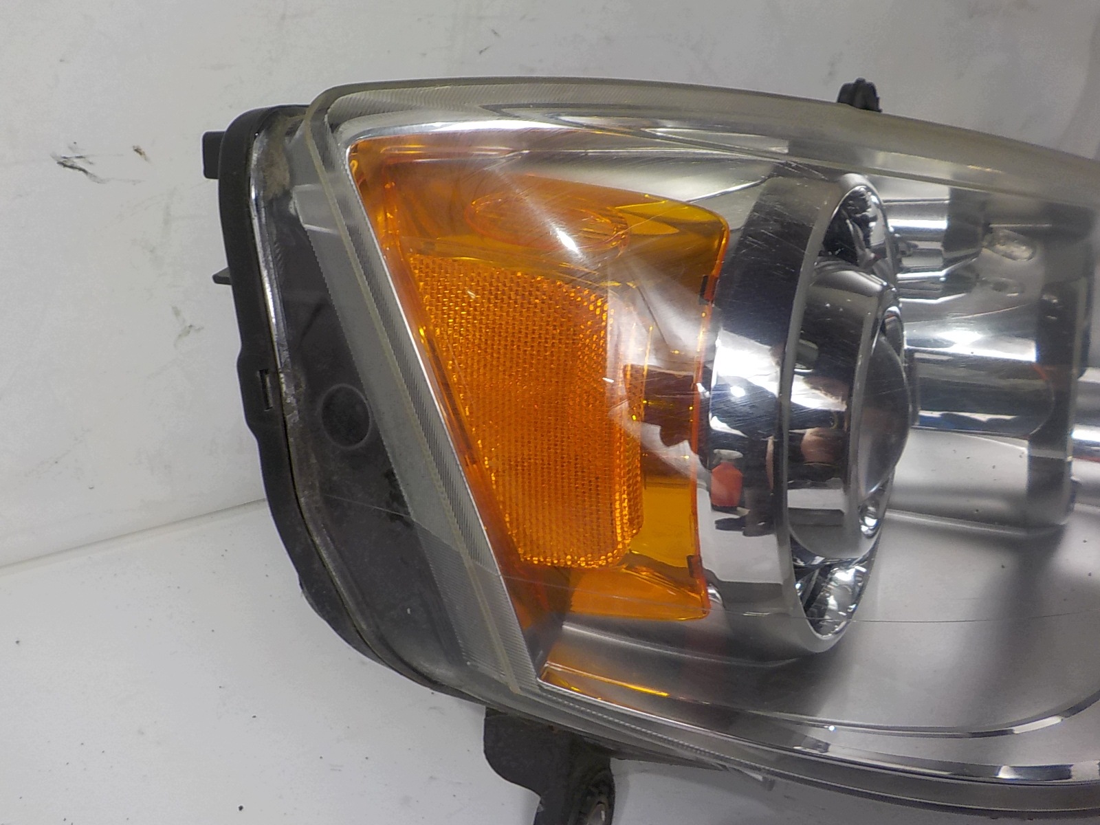 CHRYSLER VOYAGER V XENON light right front front UK