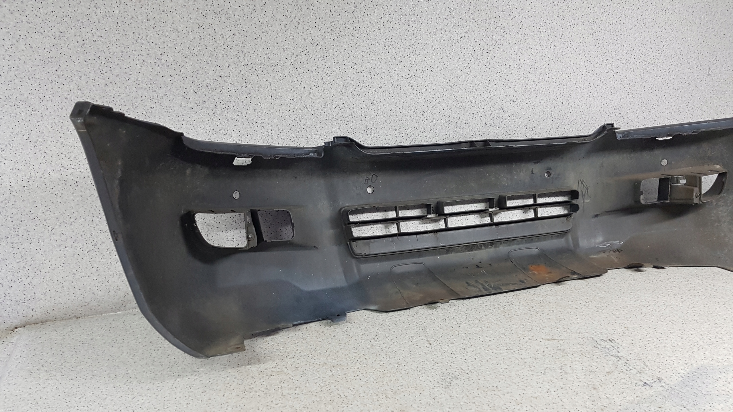 TOYOTA LAND CRUISER 120 2002 - SZEROKI bumper front 2368