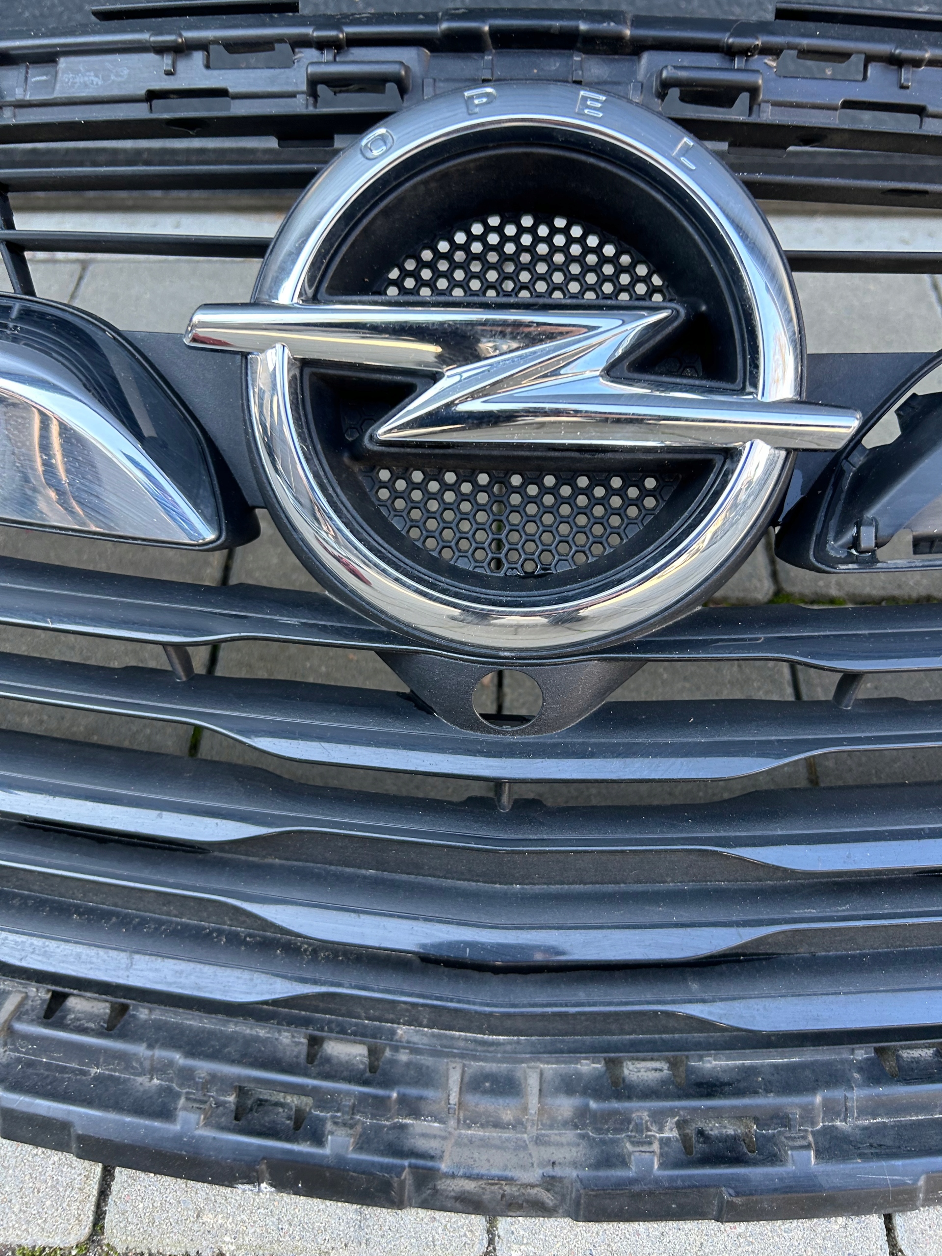 OPEL MOKKA X MK2 GRILL GRILL DER KÜHLER