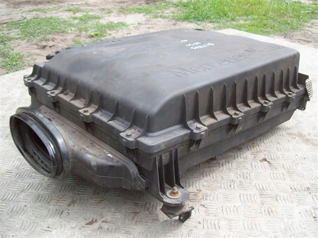 A0040941104 - КОРПУС ПОВІТРЯНОГО ФІЛЬТРА MERCEDES ACTROS